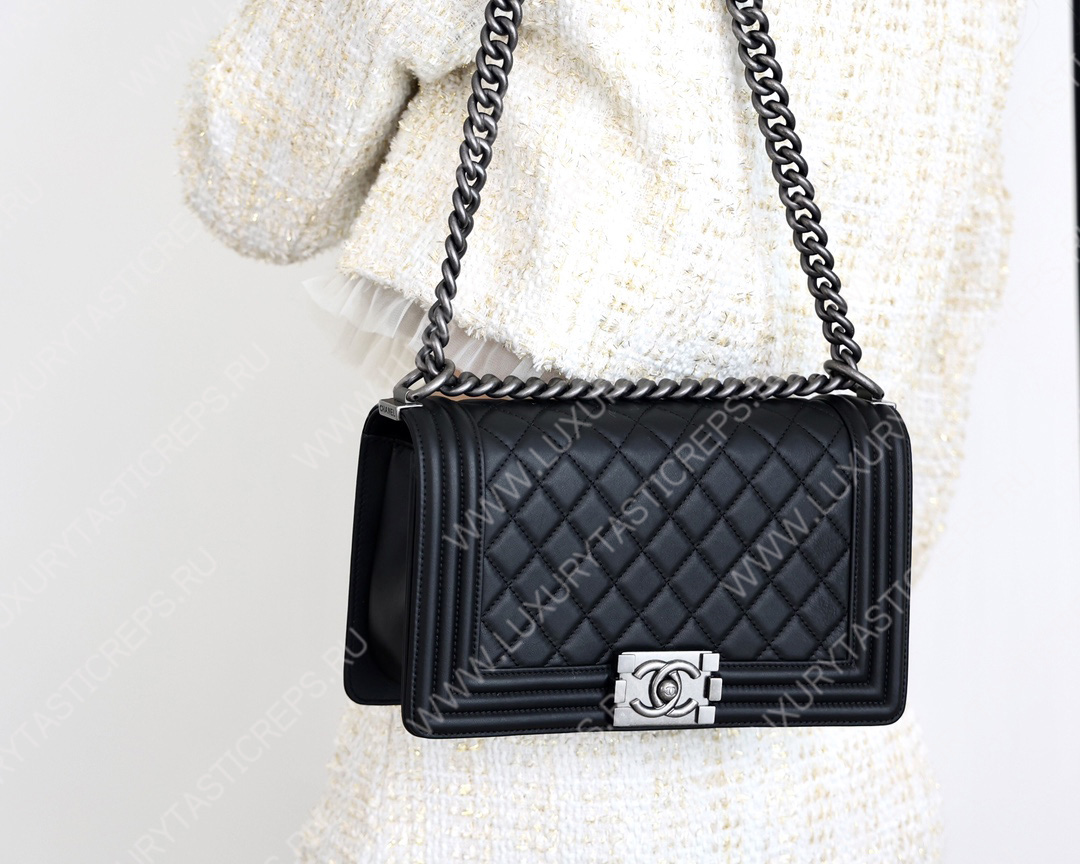 Ch*el boy handbag black a67086