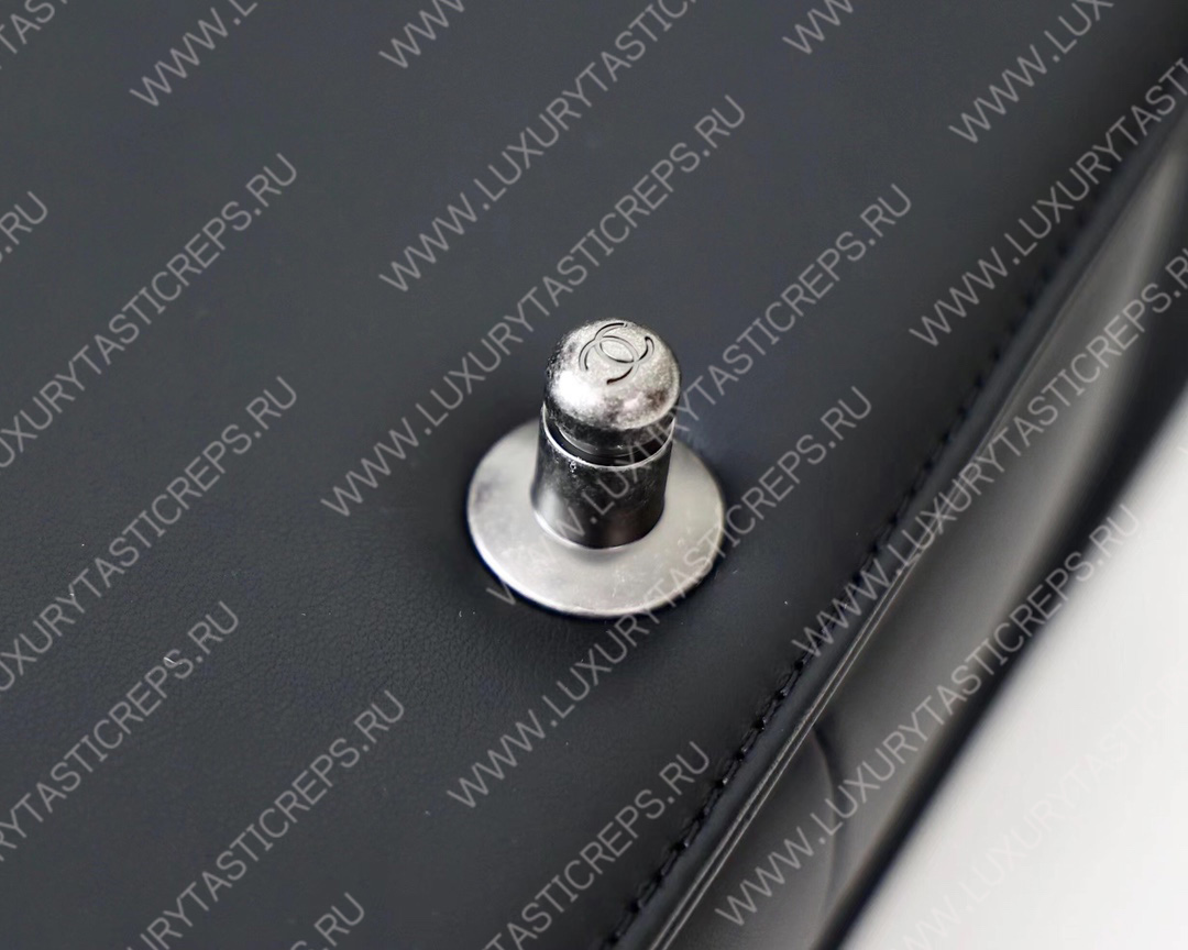 Ch*el boy handbag black a67086