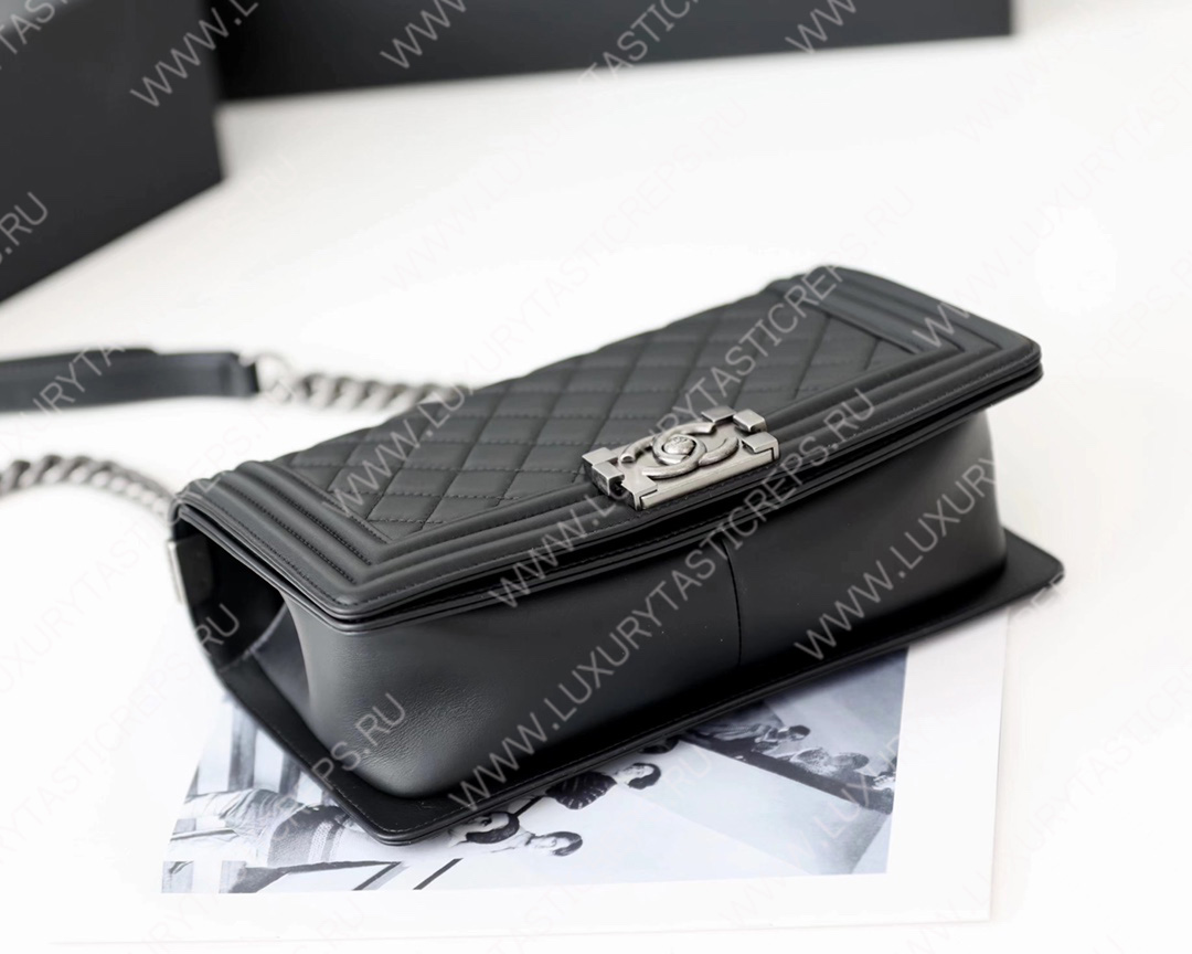 Ch*el boy handbag black a67086