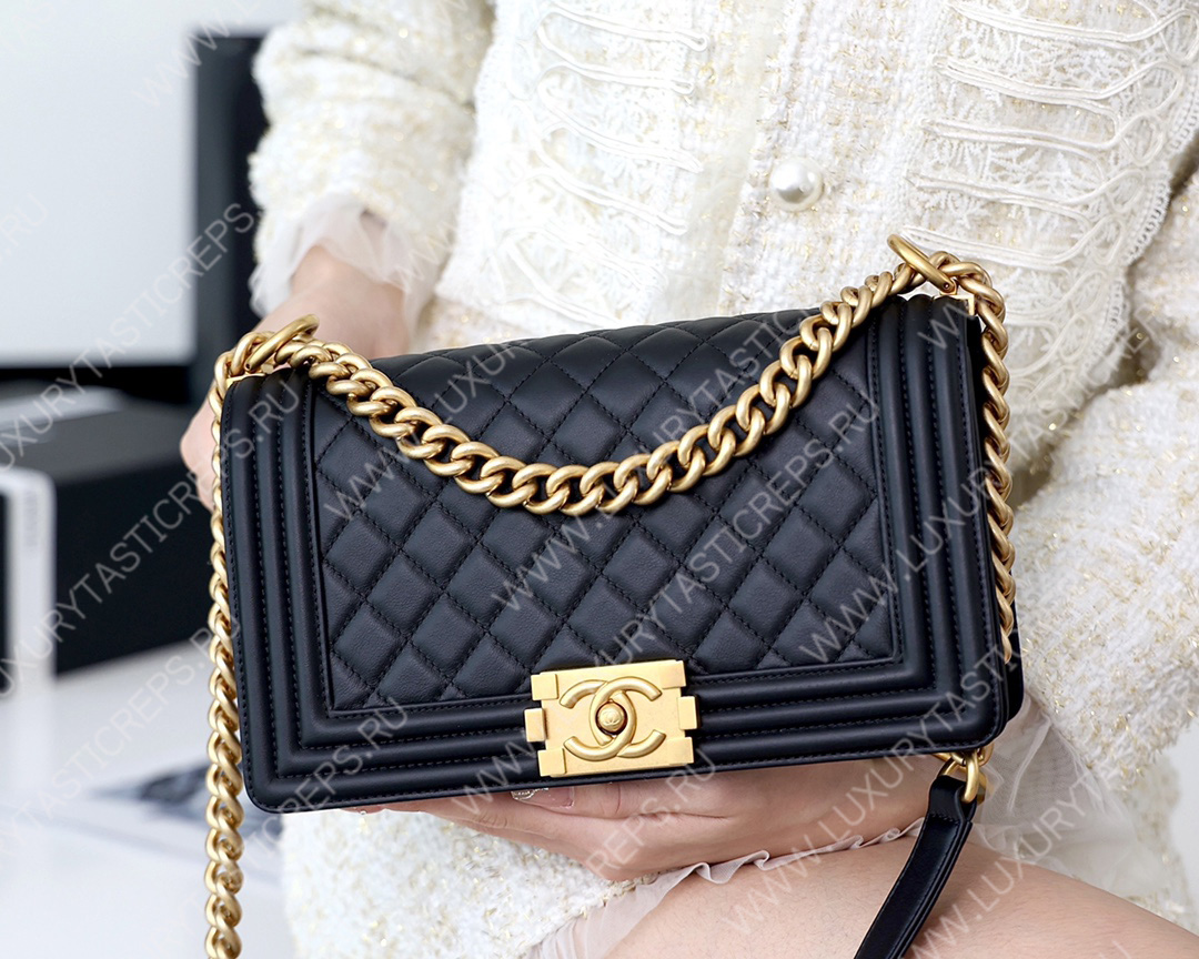 Ch*el boy handbag black a67086