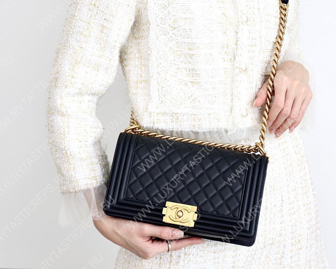 Ch*el boy handbag black a67086