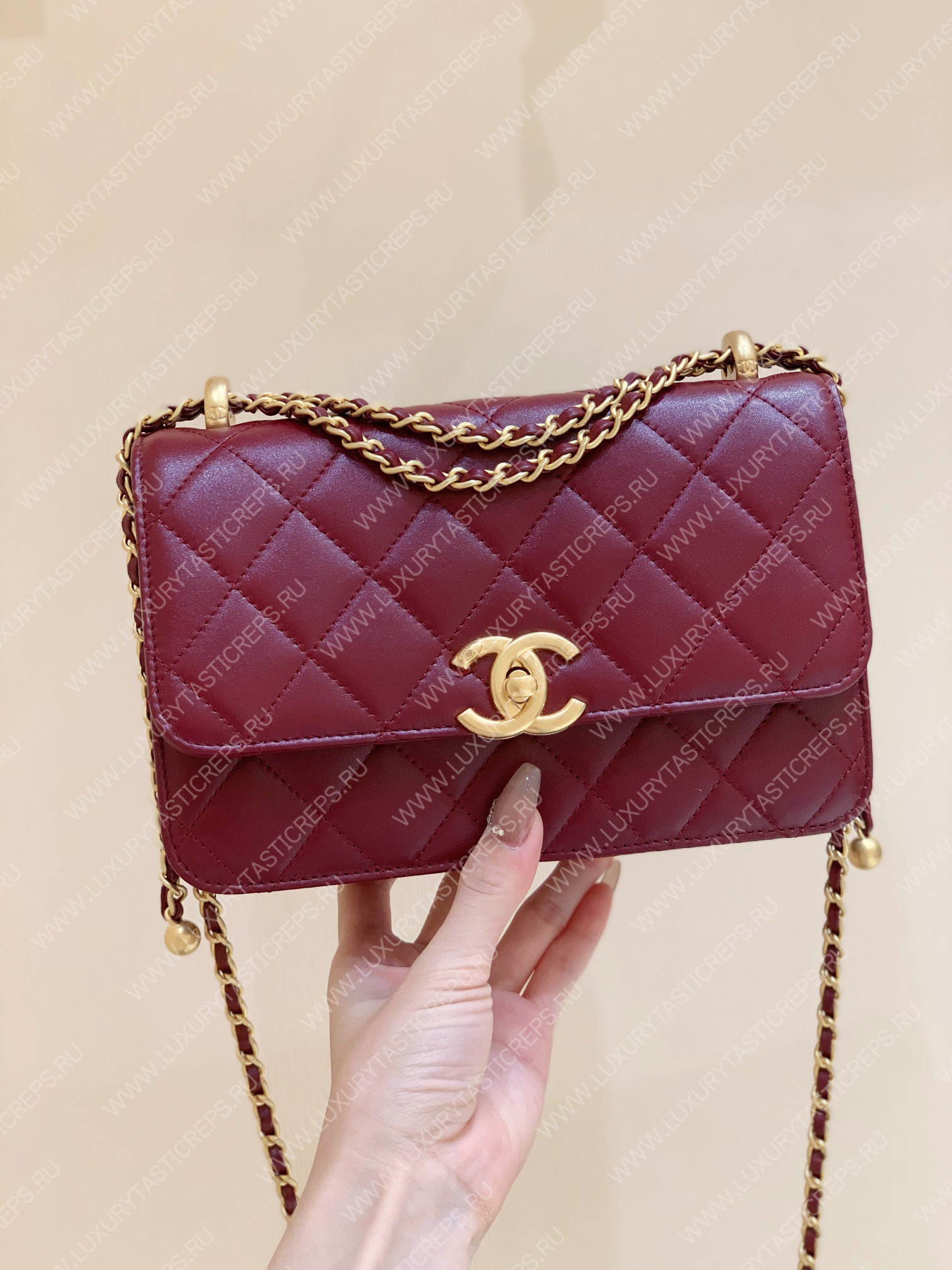 Ch*el wallet on chain burgundy ap2649