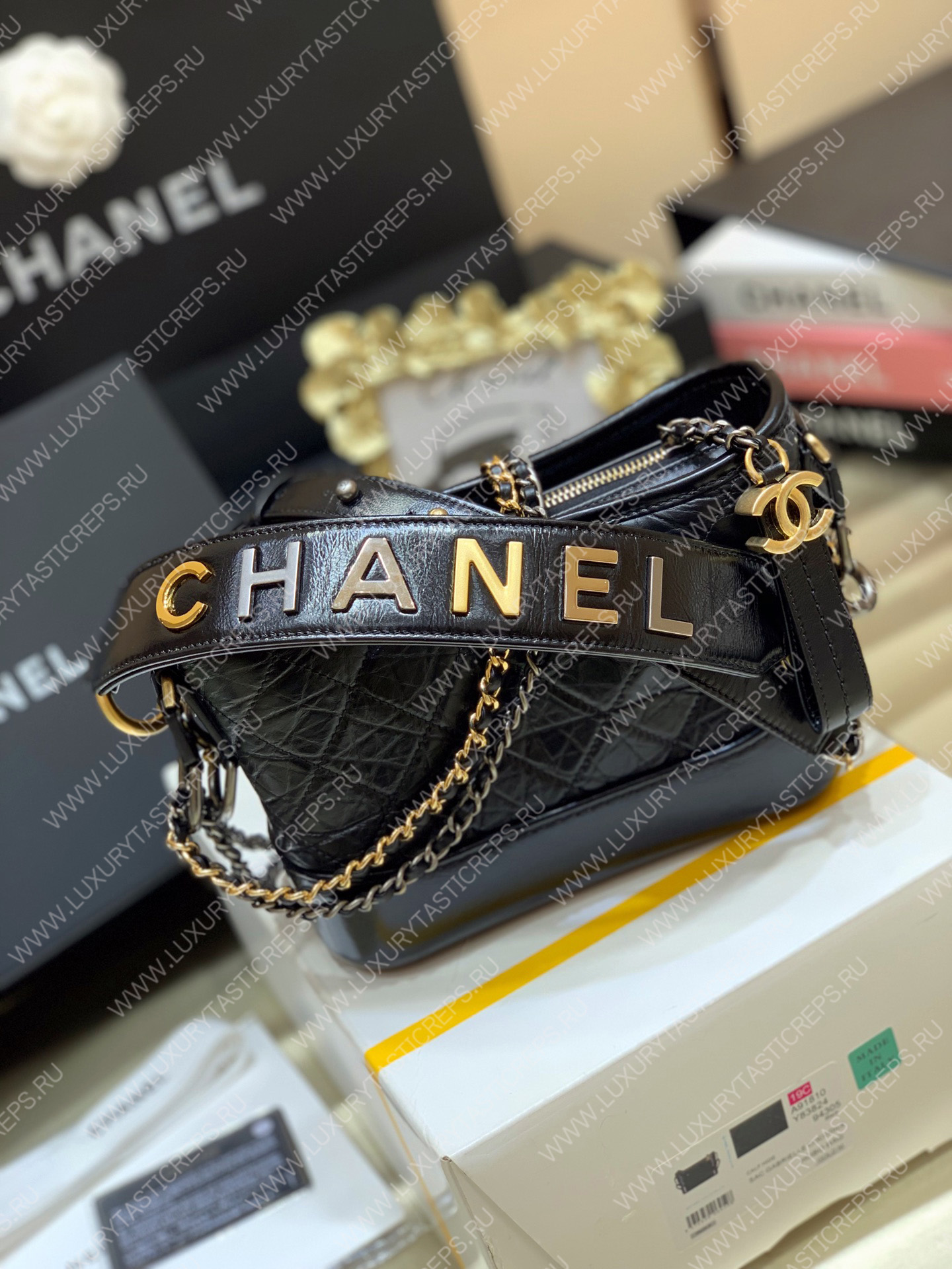 Ch*el gabrielle small hobo black as0865