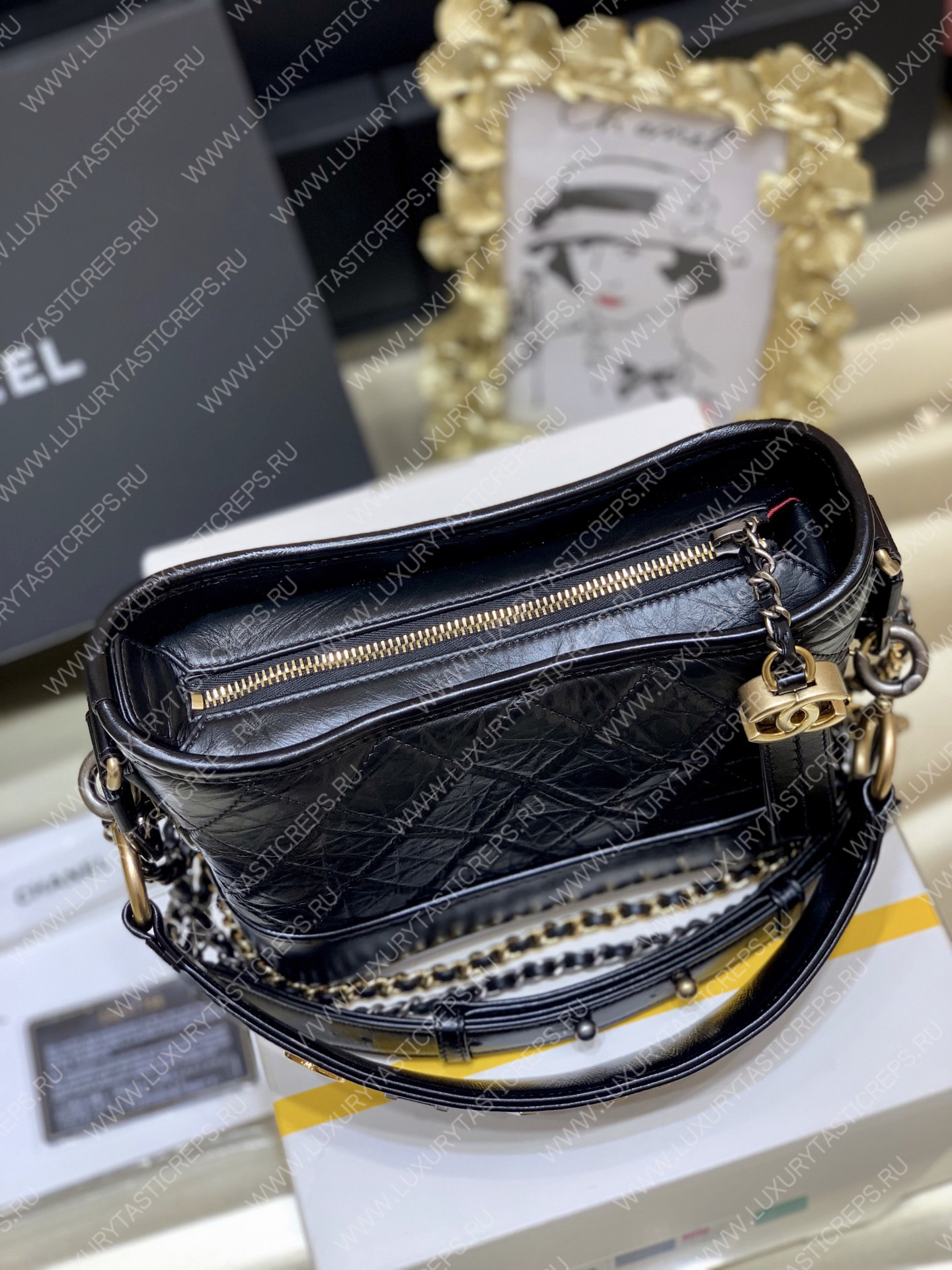 Ch*el gabrielle small hobo black as0865