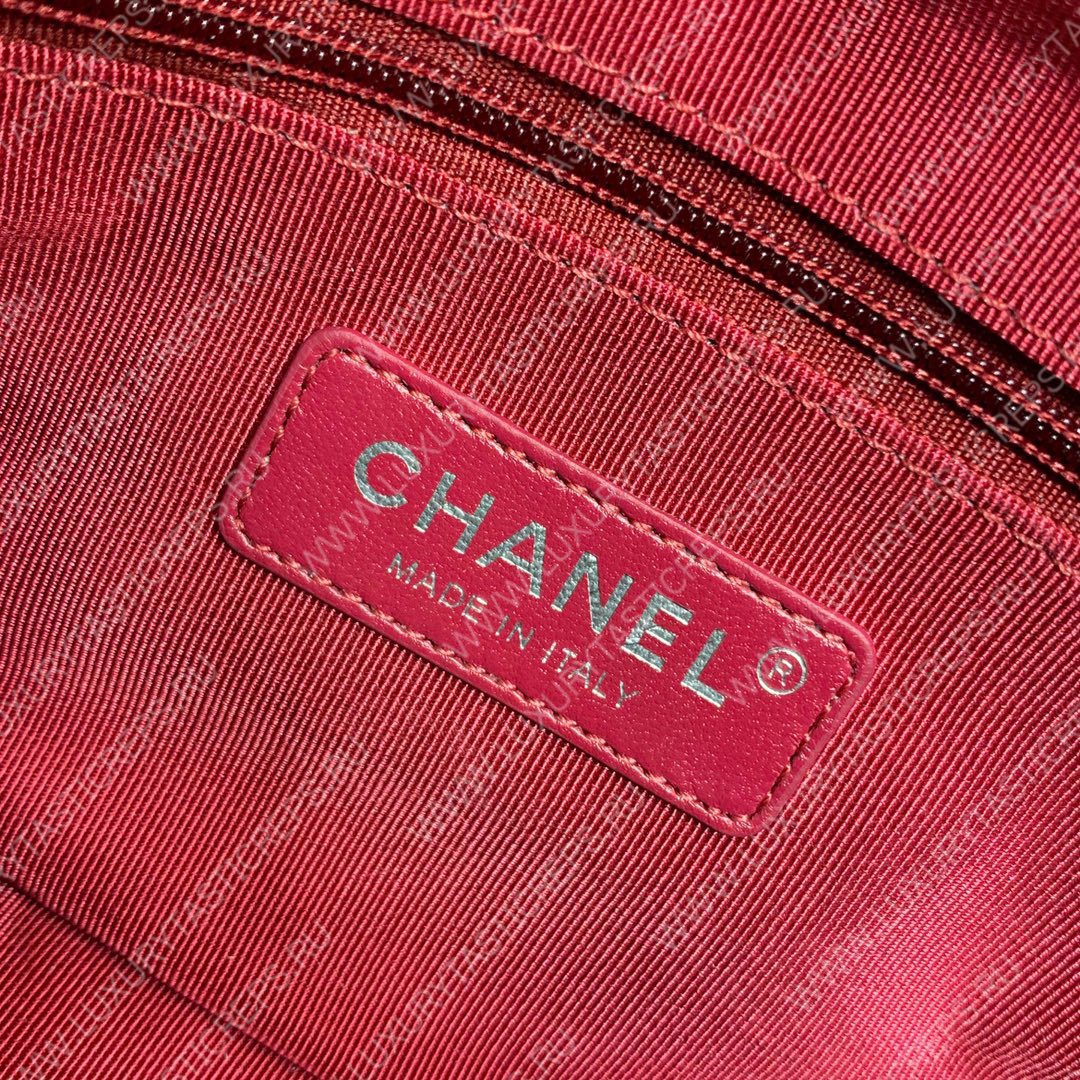 Ch*el gabrielle hobo bag black a91810