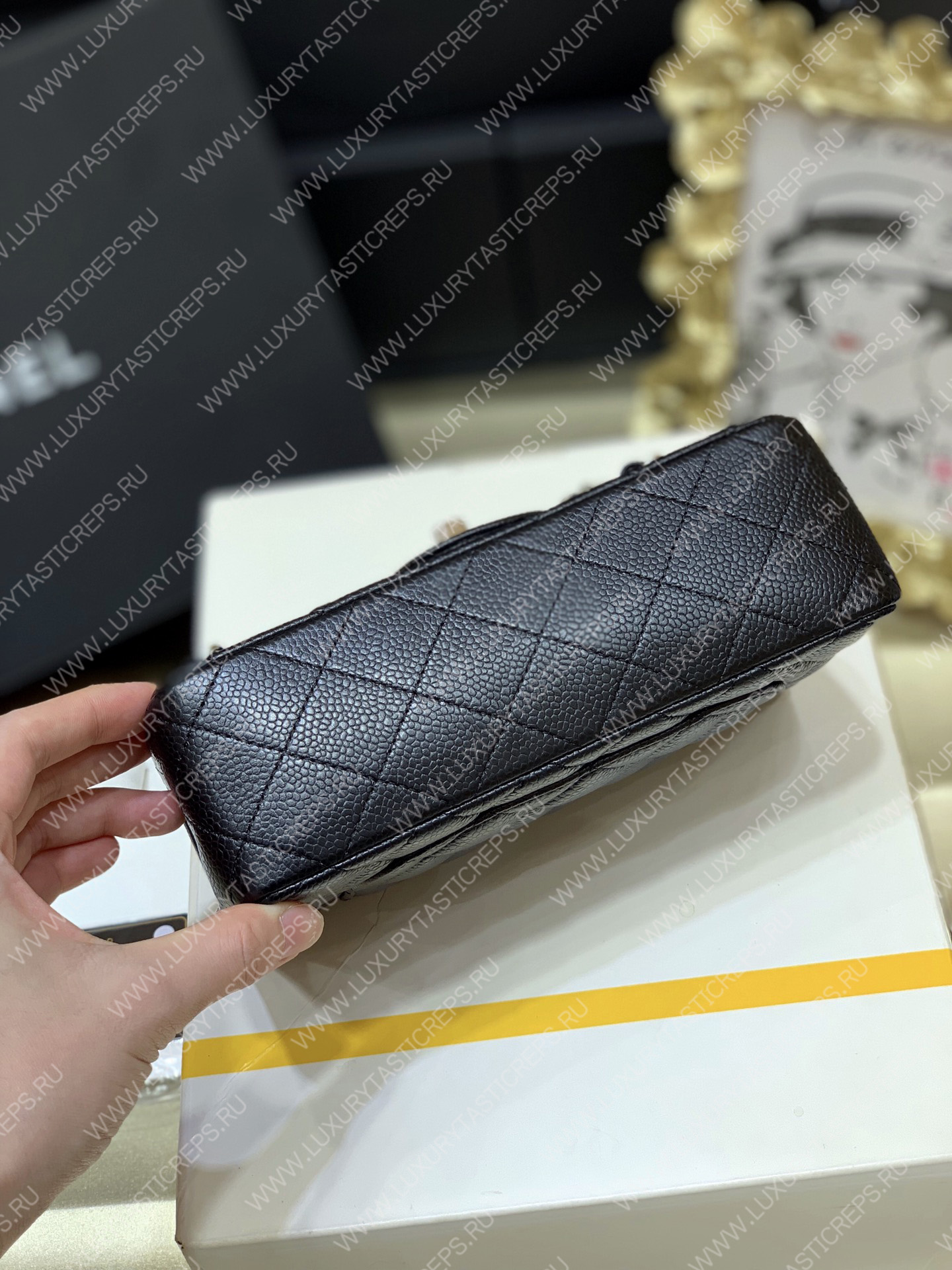 Ch*el classic flap bag black a01116