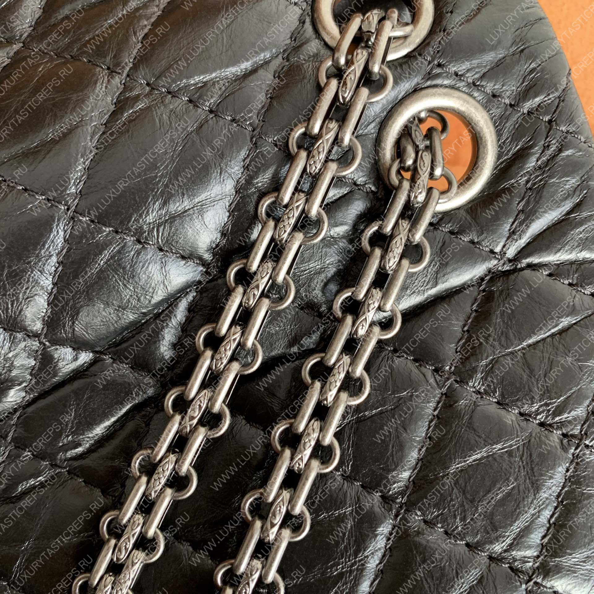 Ch*el 2.55 reissue handbag black silver chain a37586
