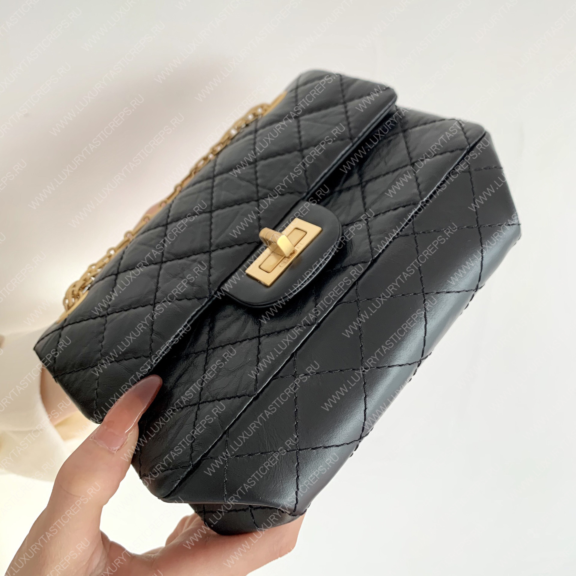 Ch*el 2.55 mini reissue bag black a37585