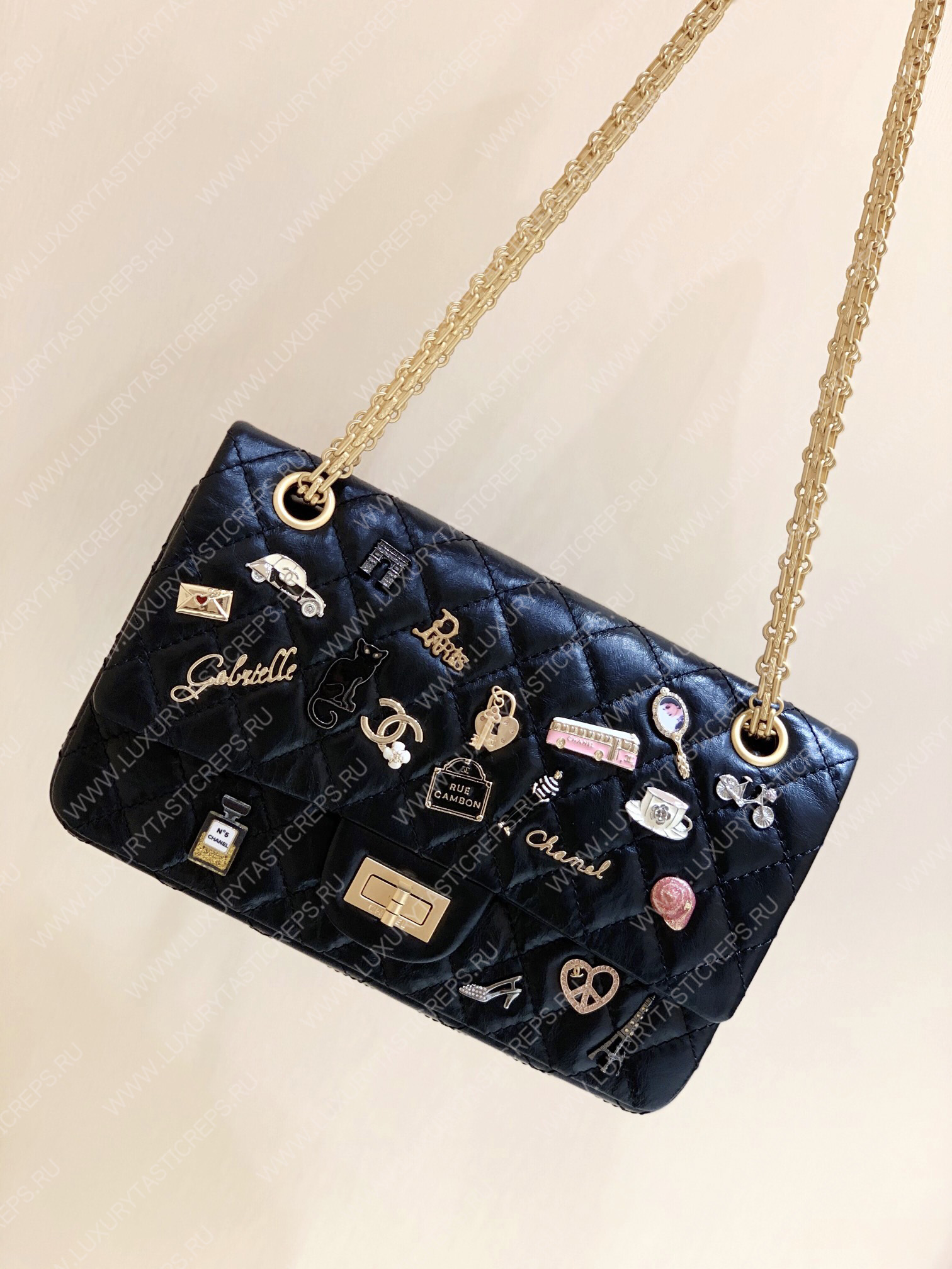 Ch*el lucky charms 2.55 reissue bag black a37586