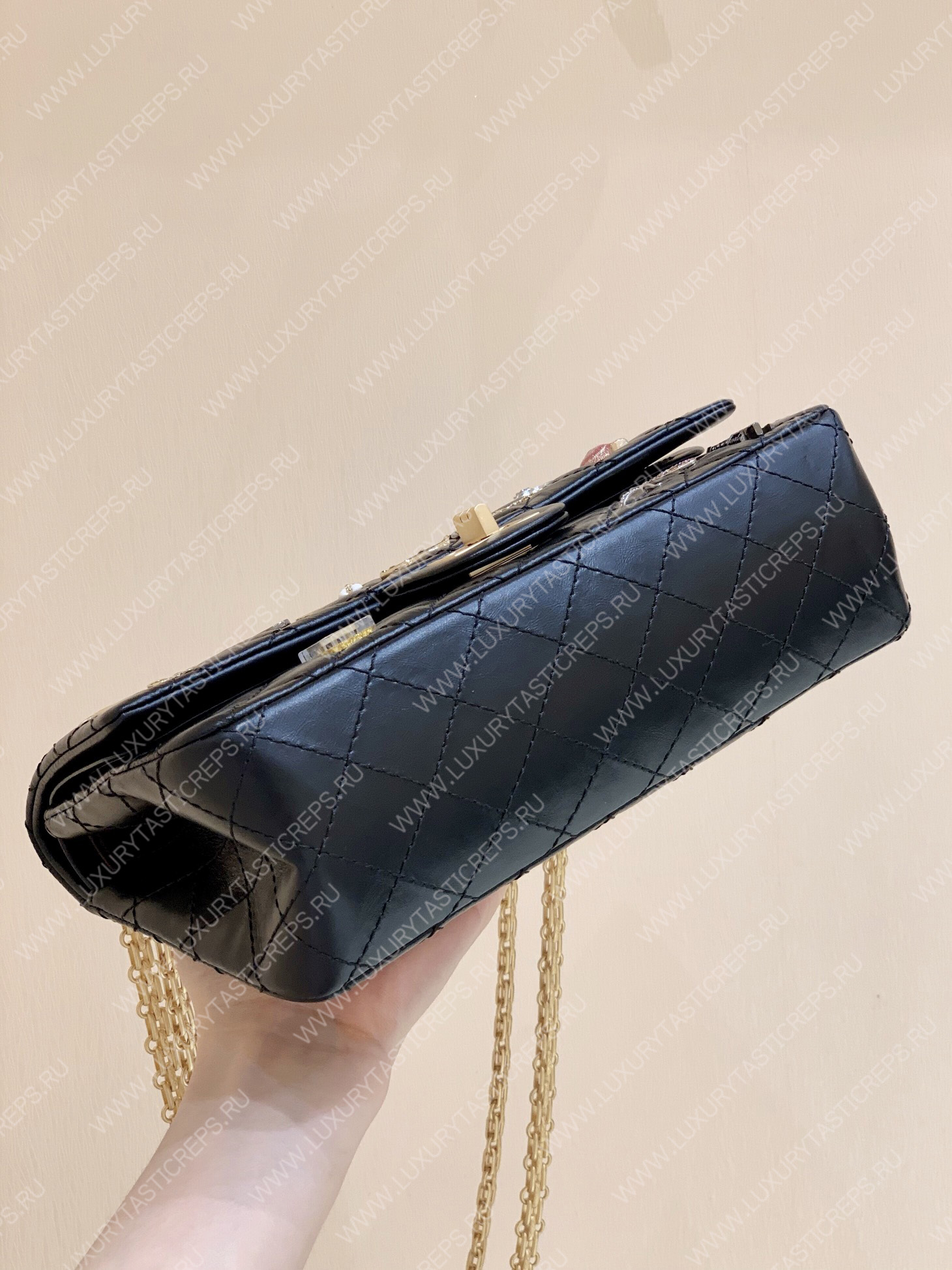 Ch*el lucky charms 2.55 reissue bag black a37586