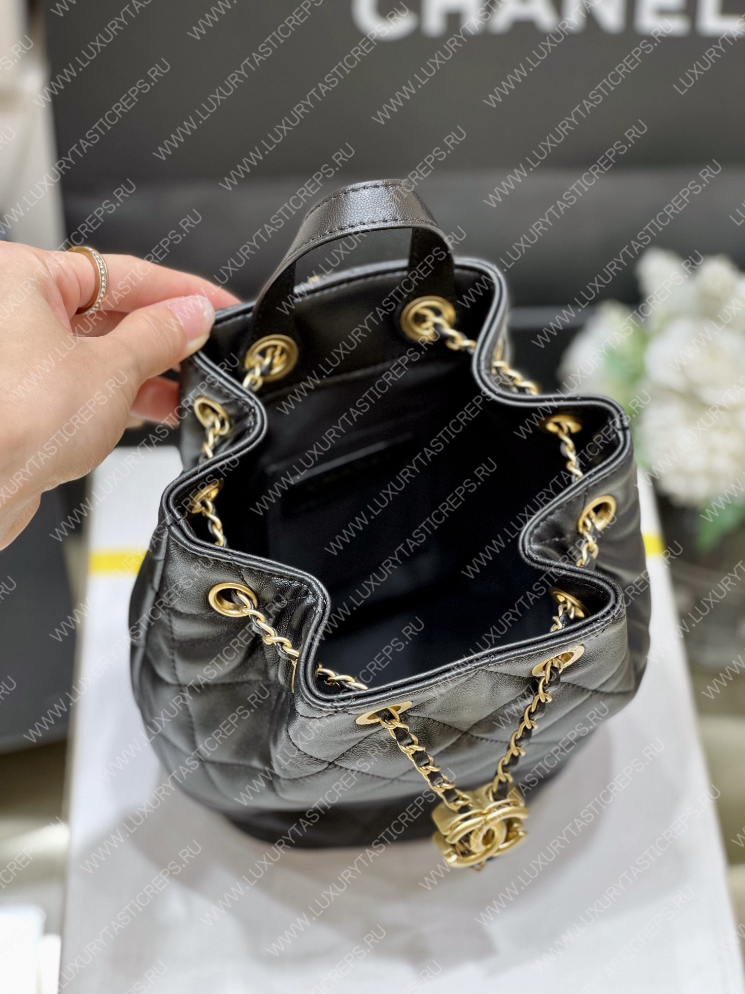 Ch*el drawstring bag black as3211