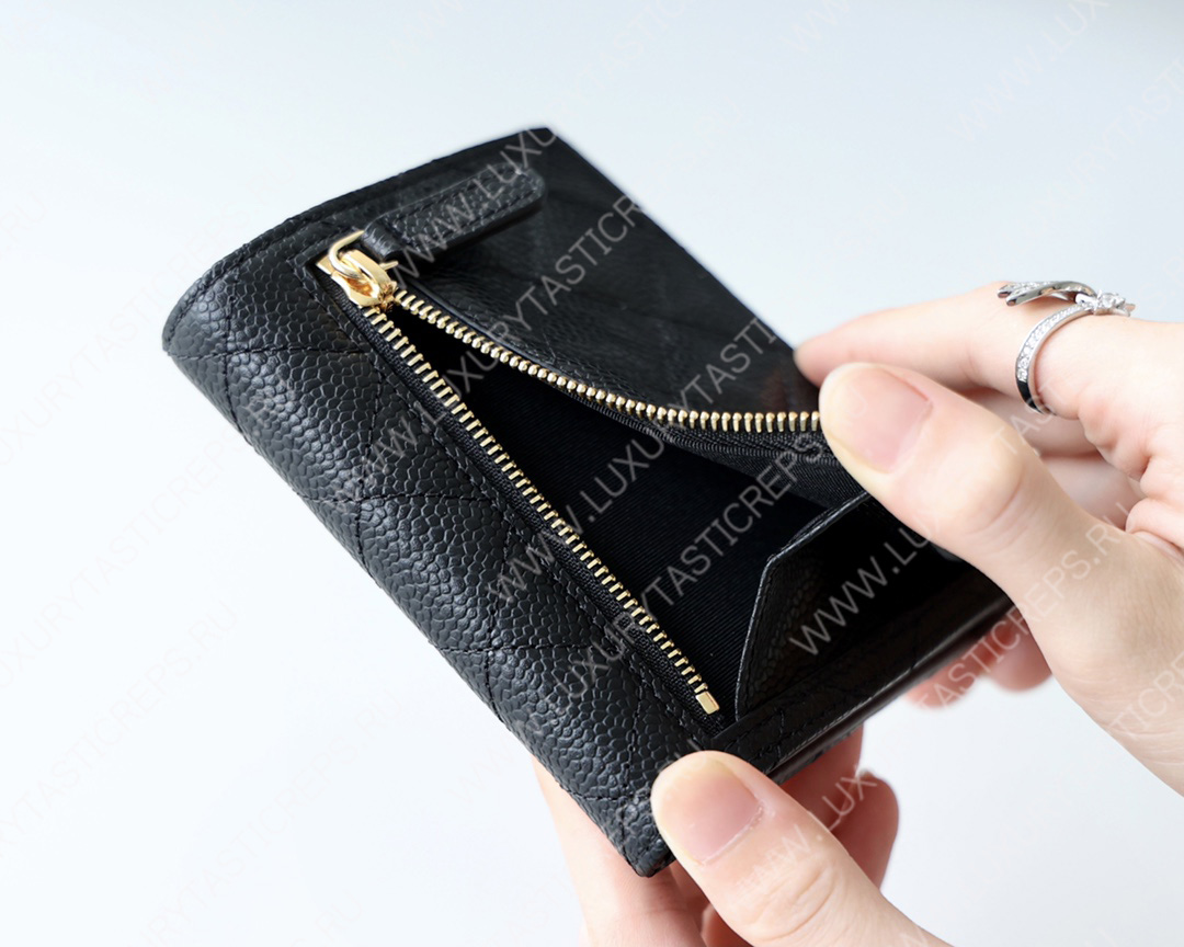 Ch*el classic wallet black ap0712