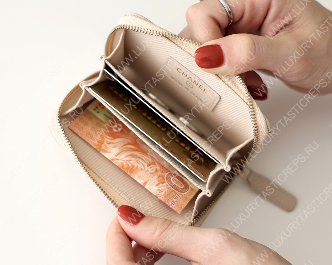 Ch*el classic zipped coin purse cream ap0216