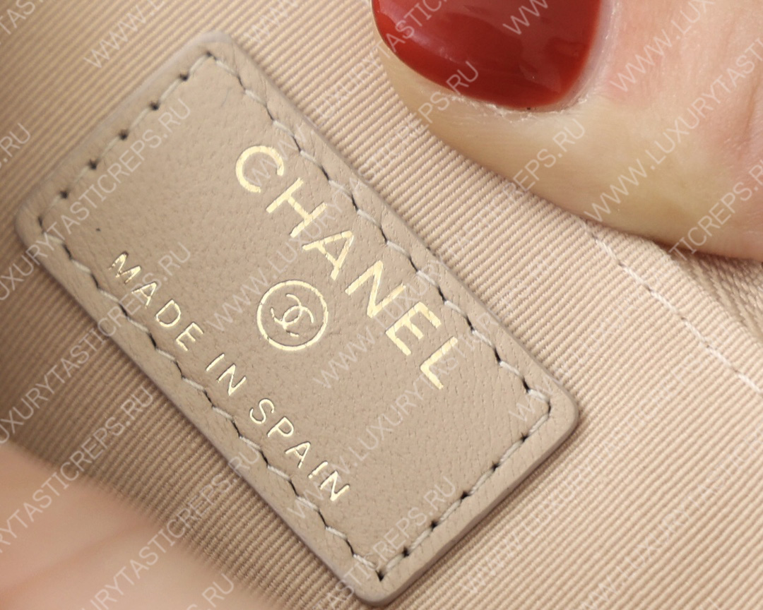 Ch*el classic zipped coin purse cream ap0216