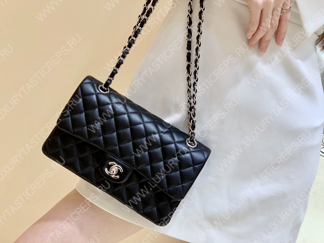 Ch*el classic handbag bag black a01112