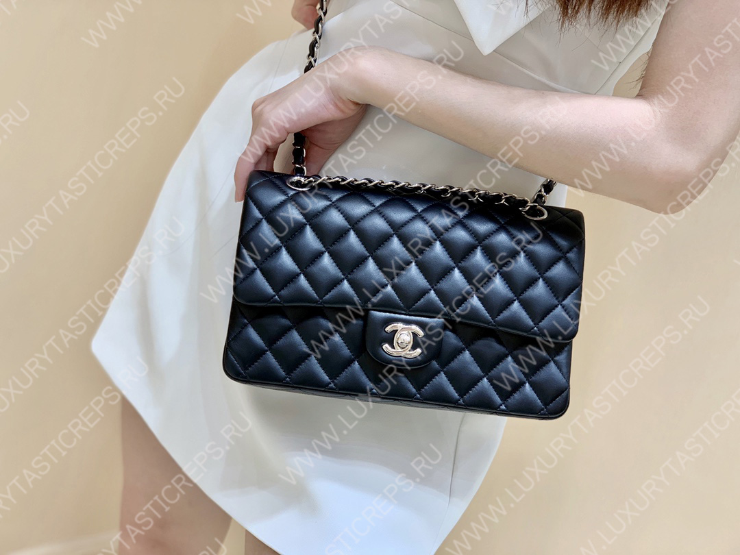 Ch*el classic handbag bag black a01112