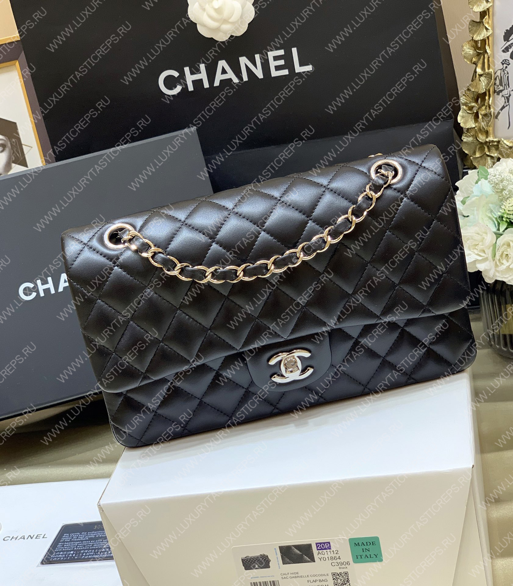 Ch*el classic handbag bag black a01112