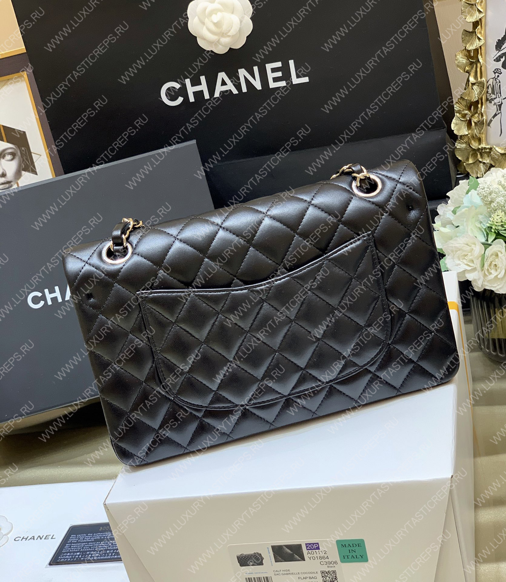 Ch*el classic handbag bag black a01112