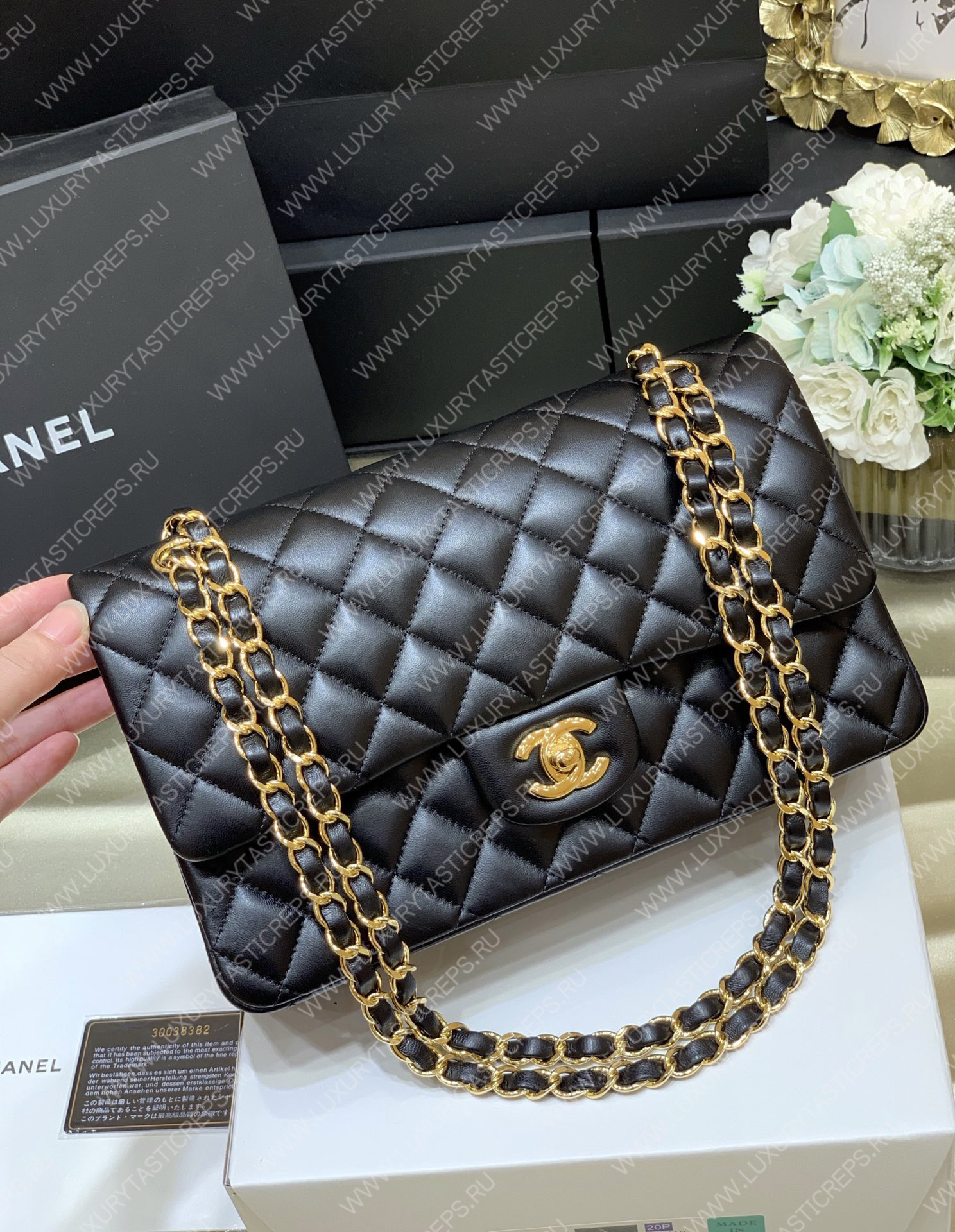 Ch*el classic handbag bag black a01112