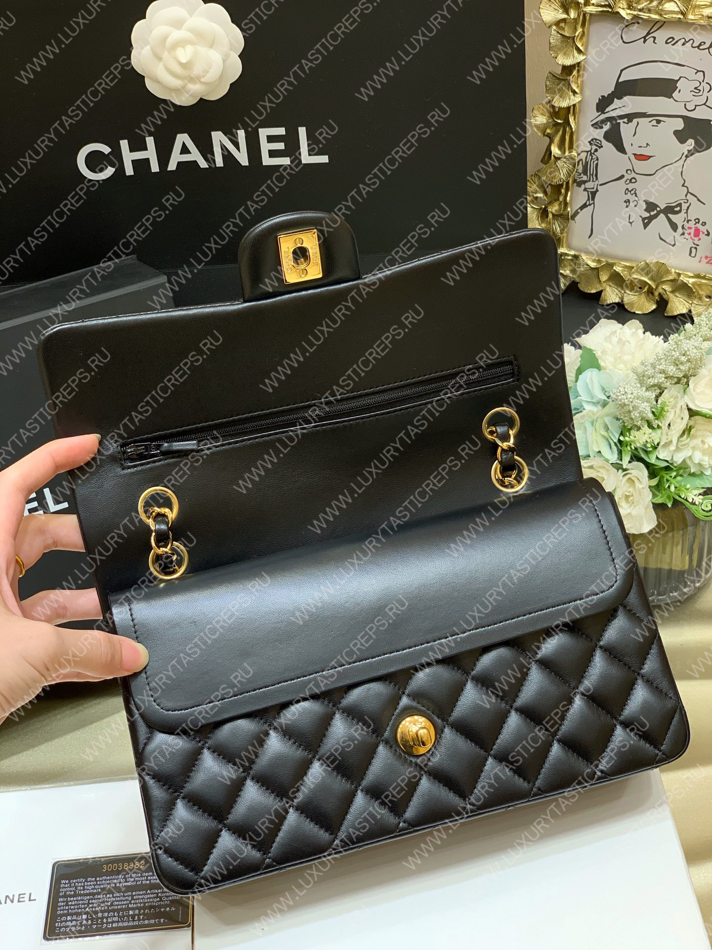 Ch*el classic handbag bag black a01112