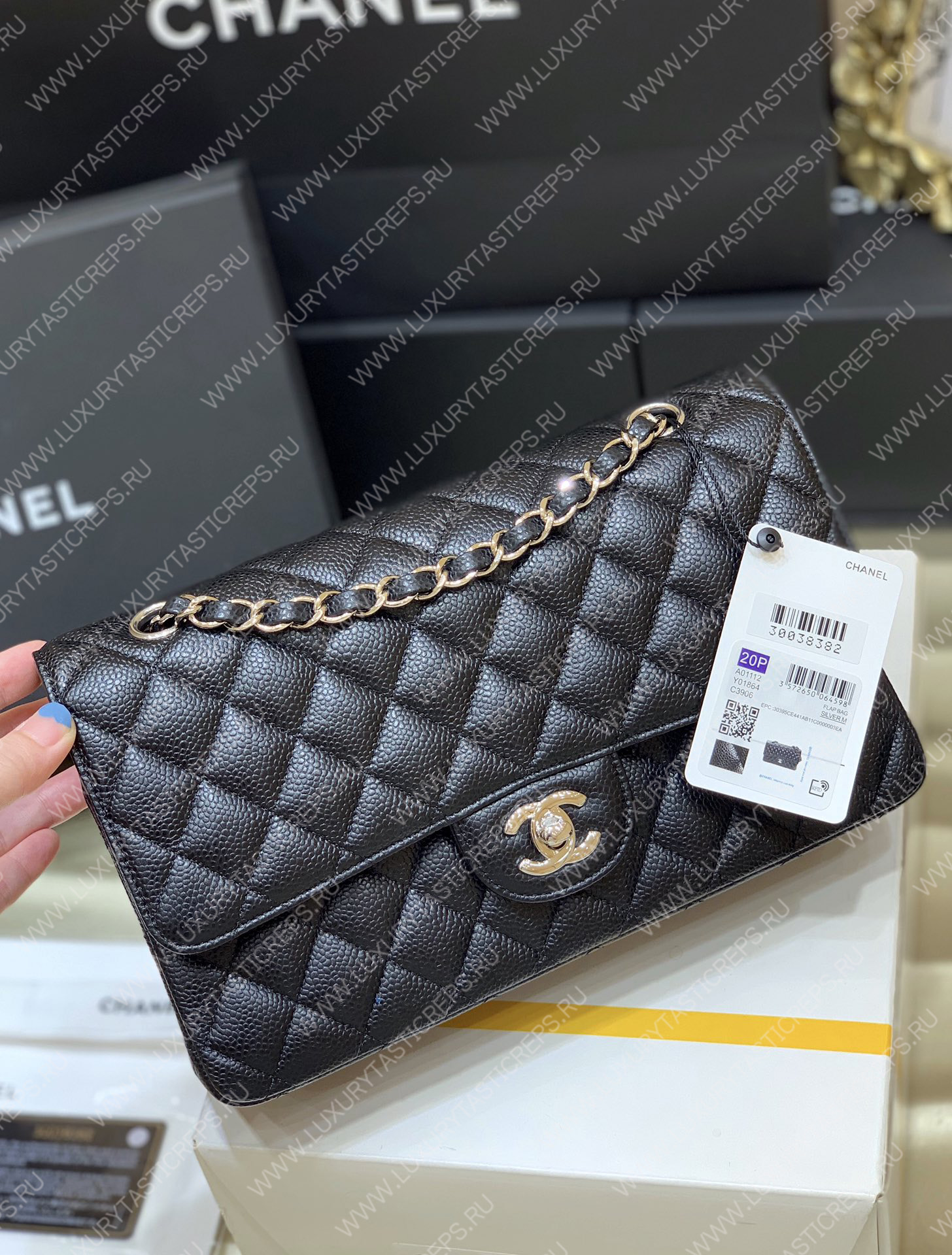 Ch*el classic handbag bag black a01112
