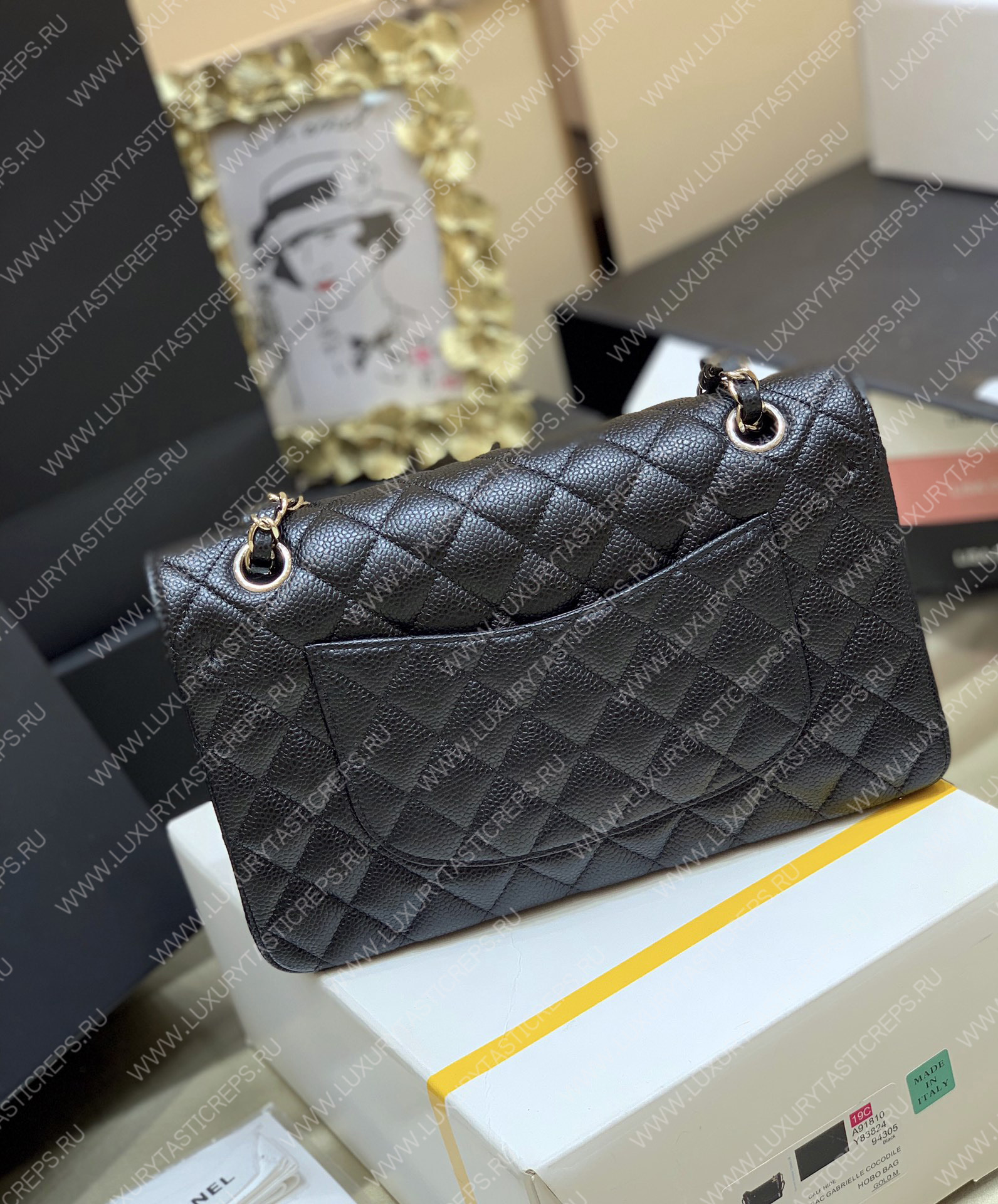 Ch*el classic handbag bag black a01112