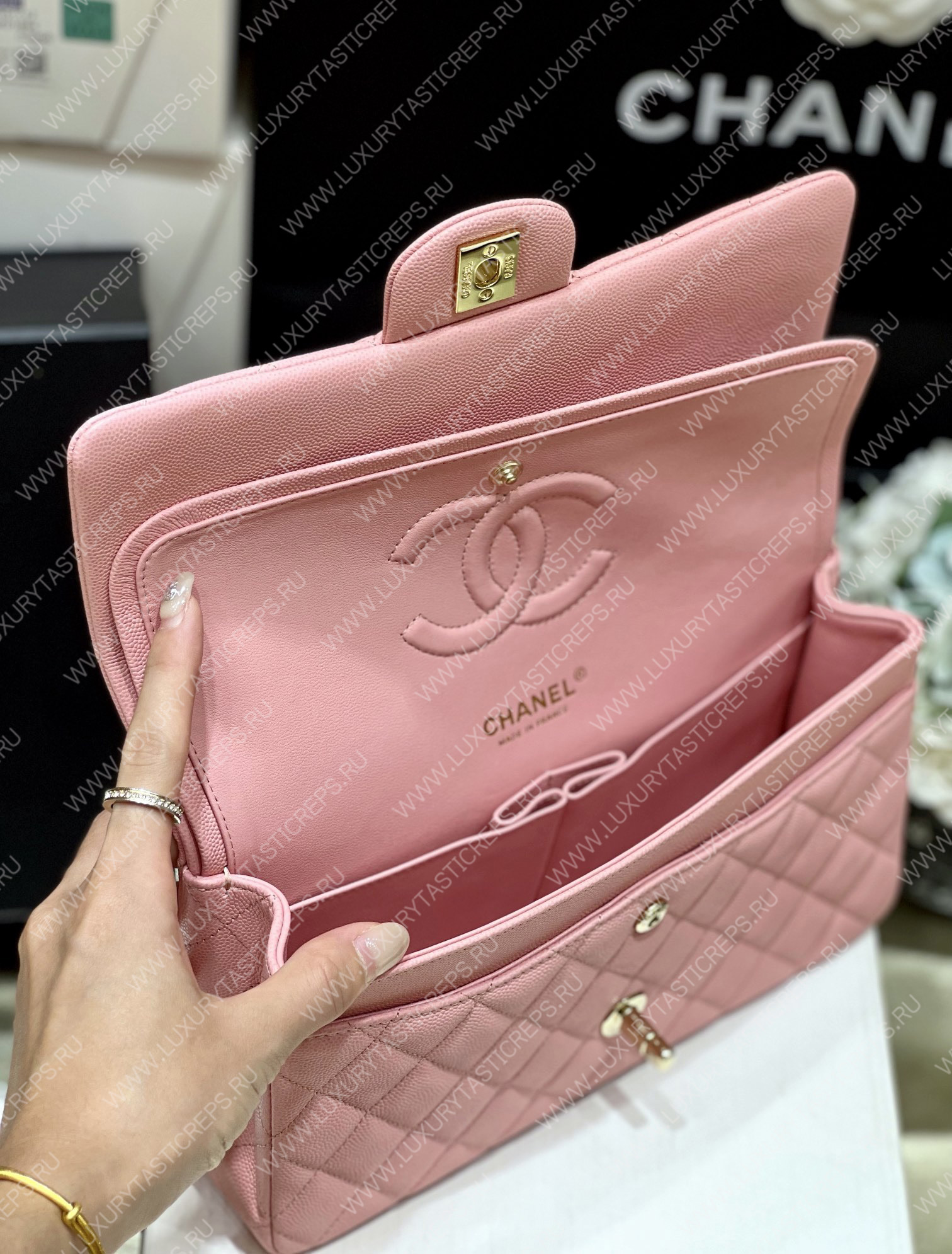 Ch*el classic handbag bag pink a01112