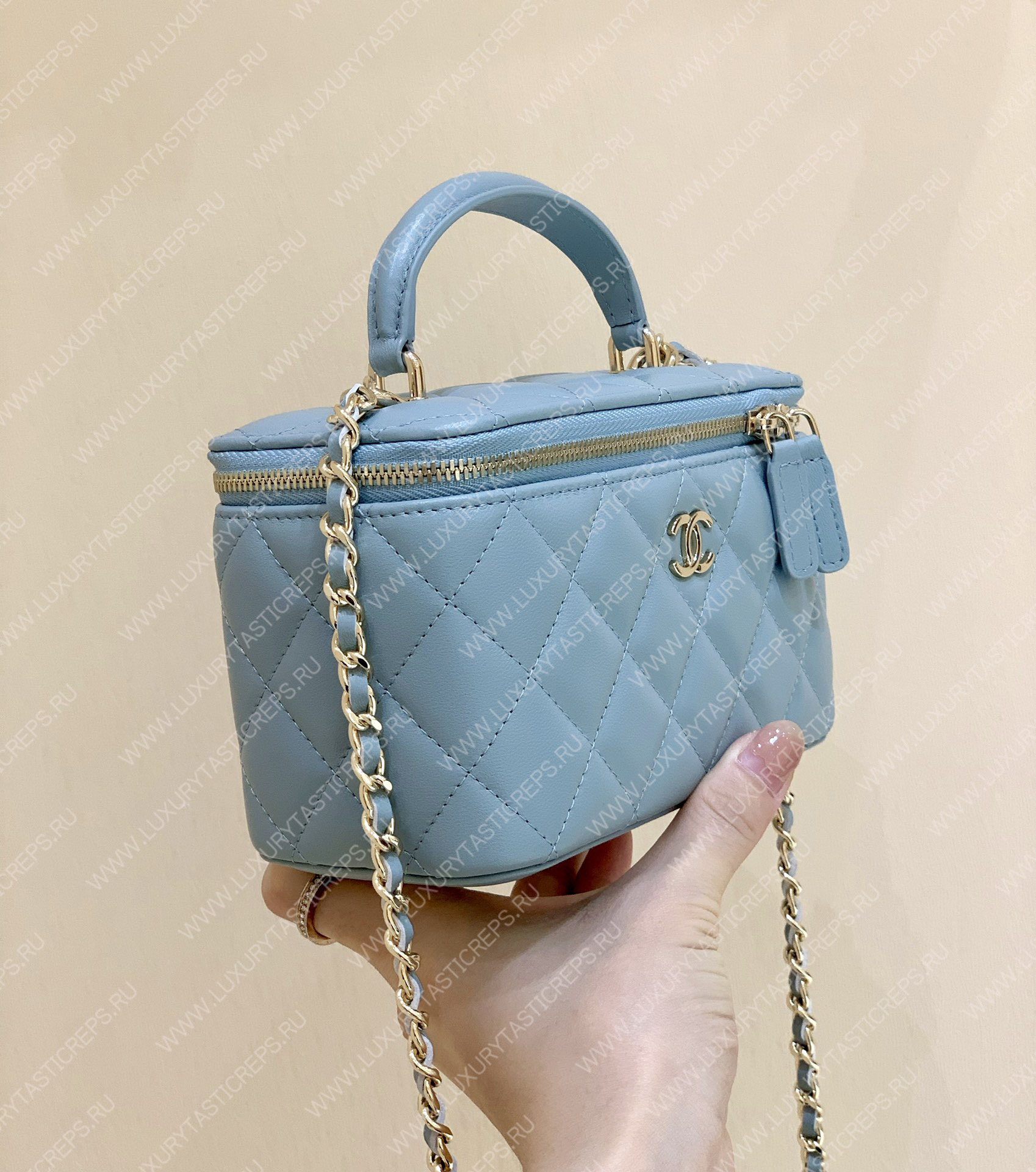 Ch*el long vanity case blue ap2199