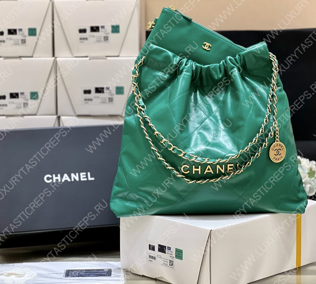 Ch*el 22 handbag green as3261