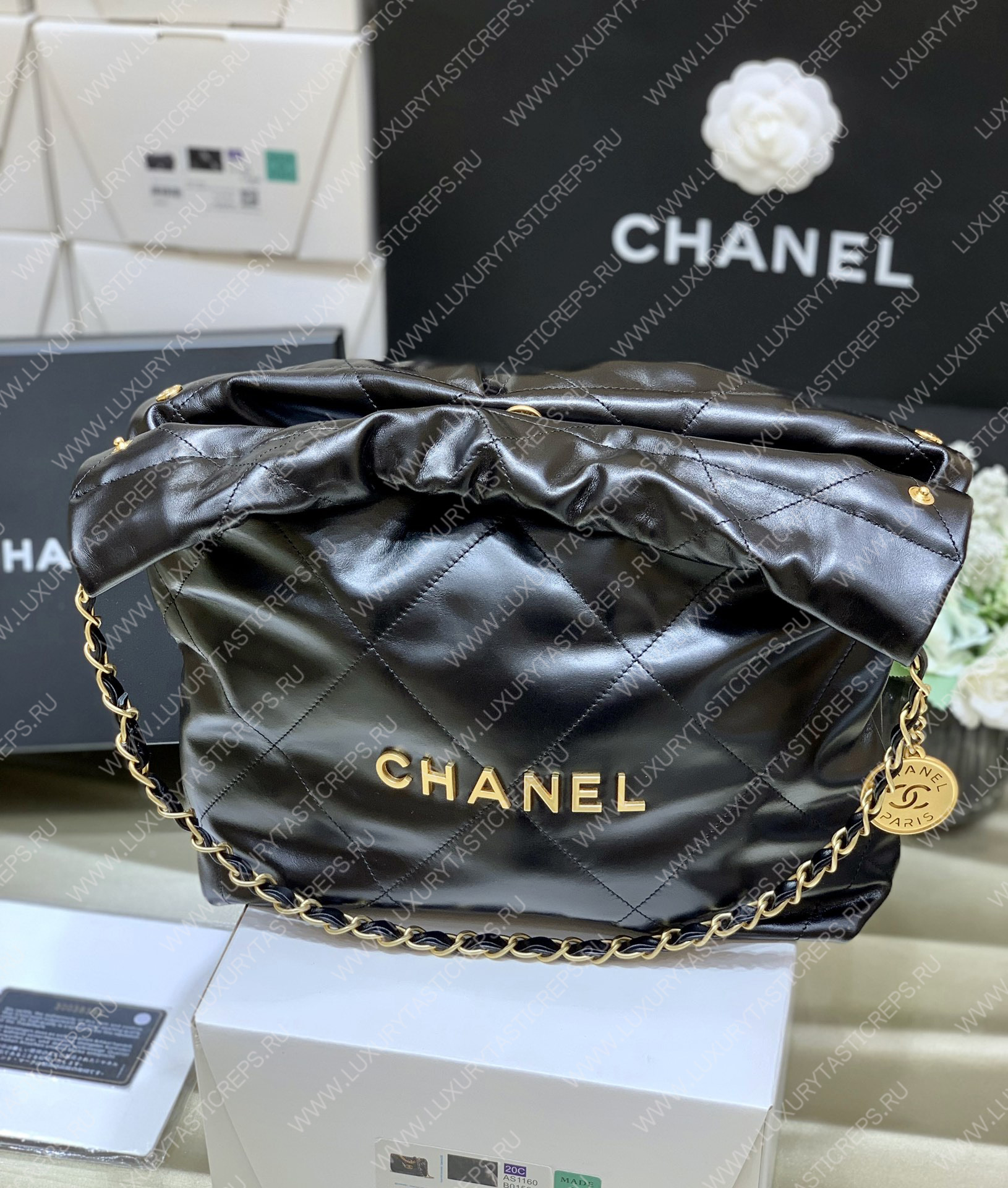 Ch*el 22  handbag black as3260