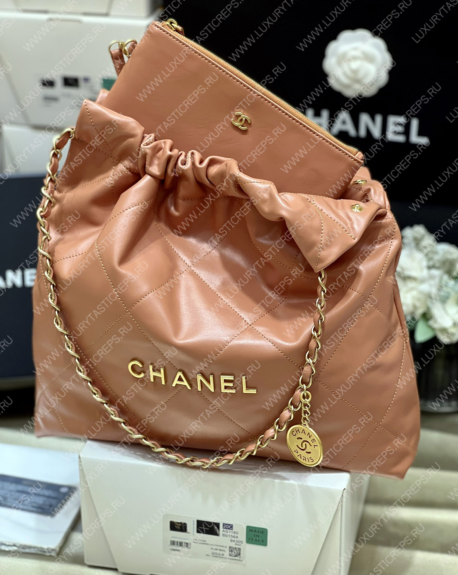 Ch*el 22 handbag brown as3261