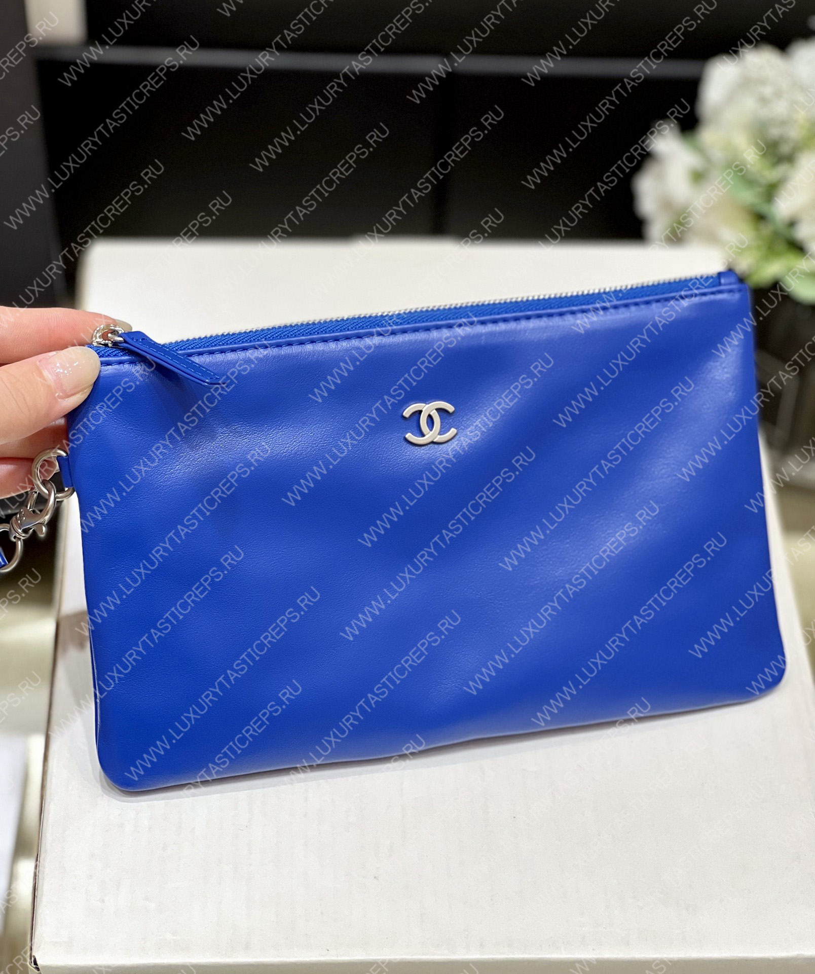 Ch*el 22 handbag blue as3260
