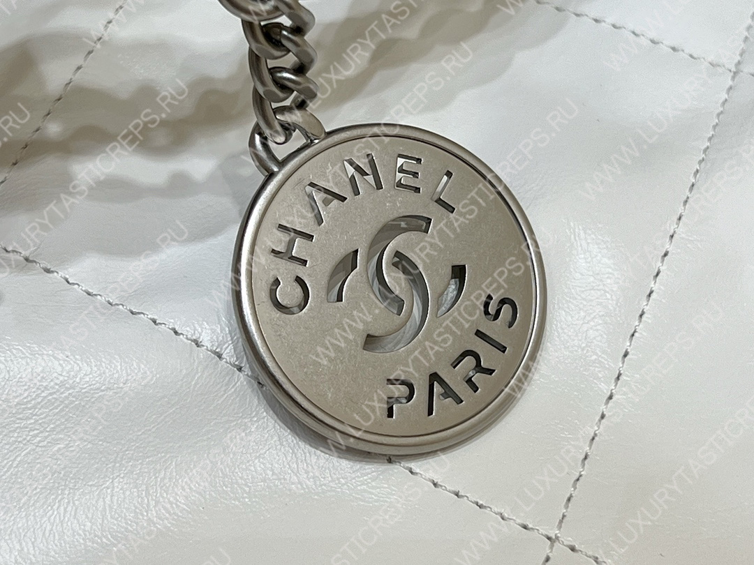 Ch*el 22 large handbag white as3262