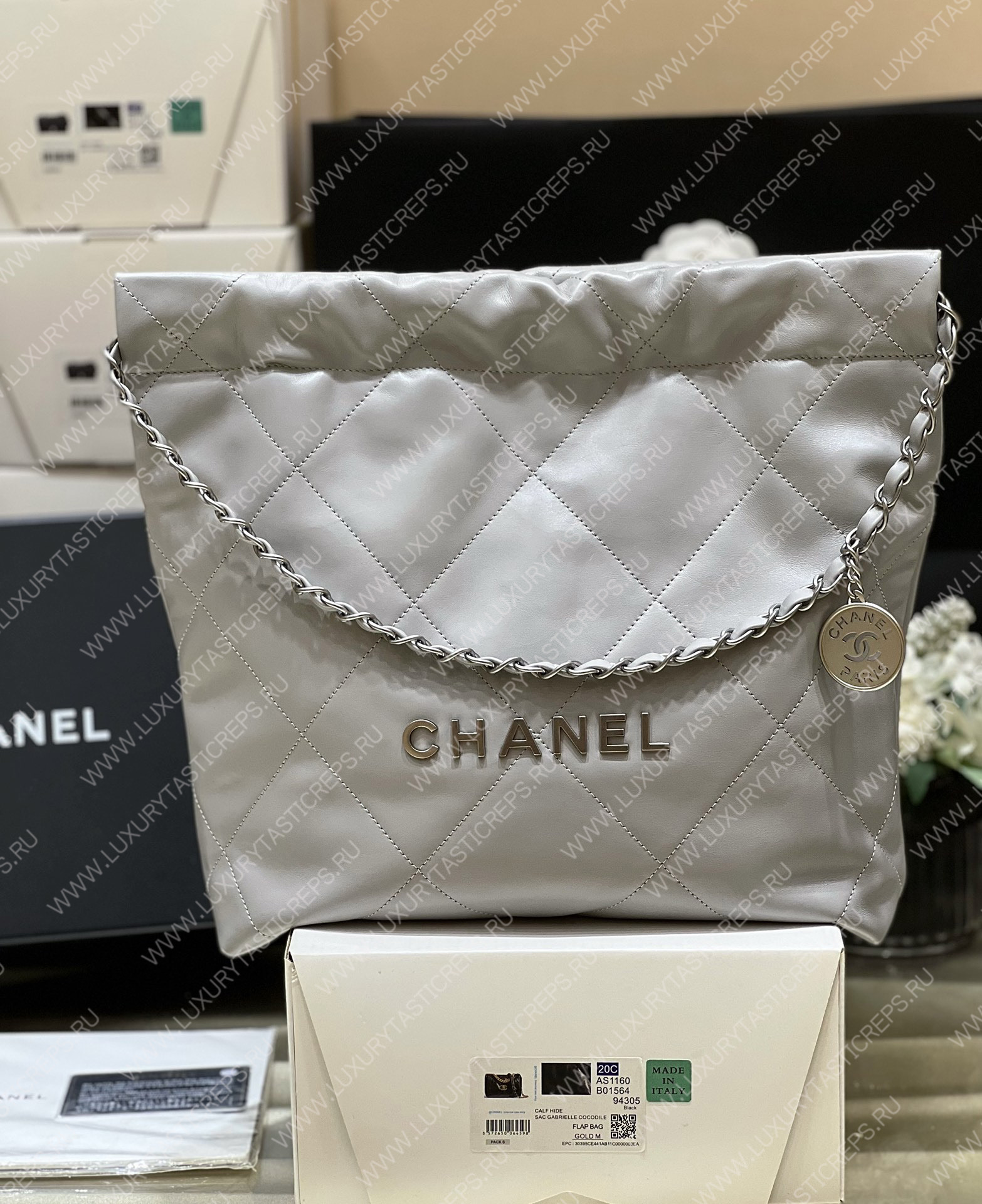 Ch*el 22 handbag grey as3260