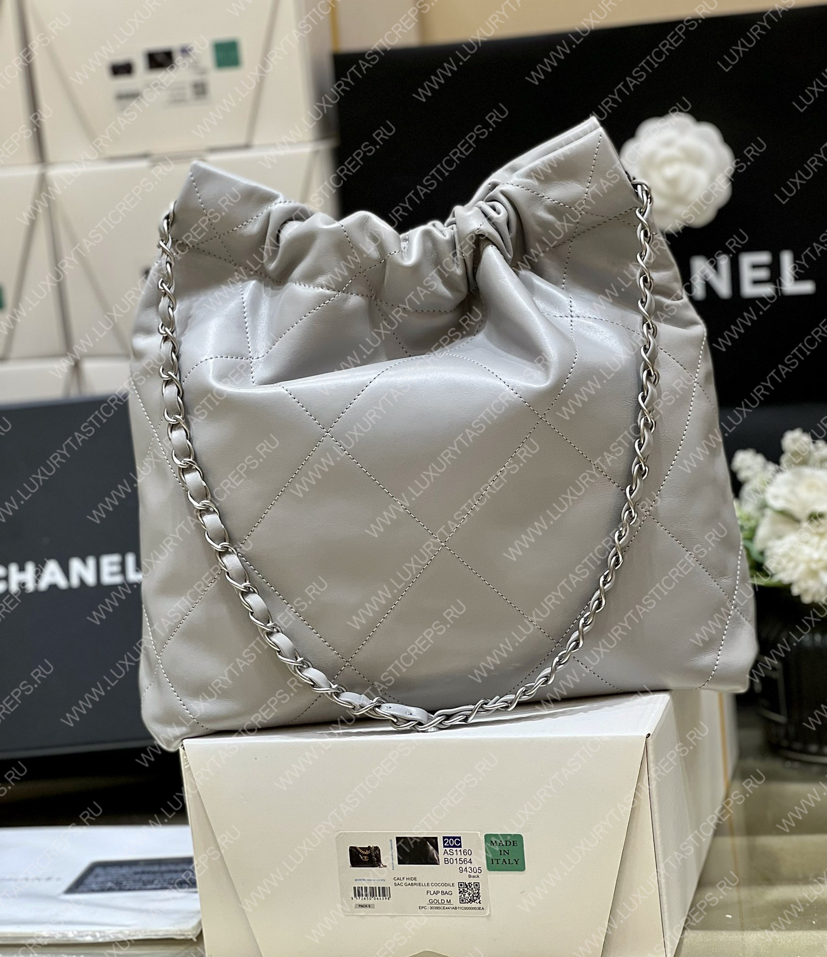 Ch*el 22 handbag grey as3260