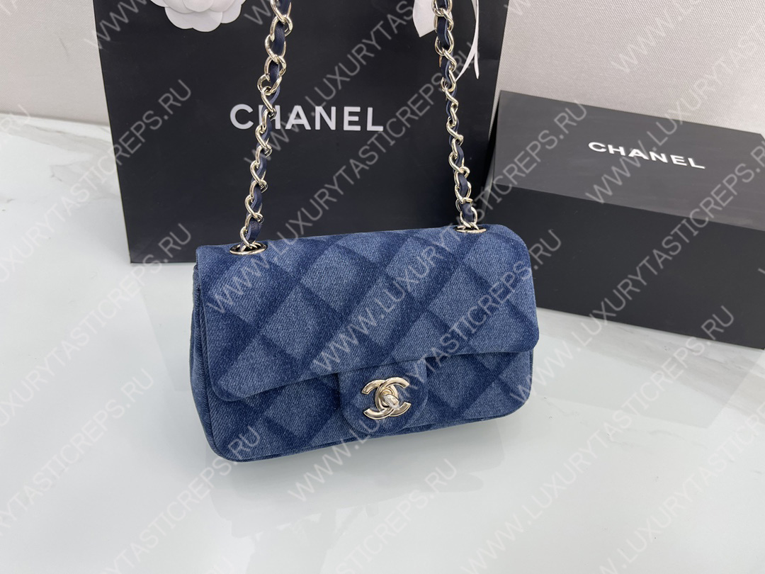 Ch*el classic handbag blue a01112