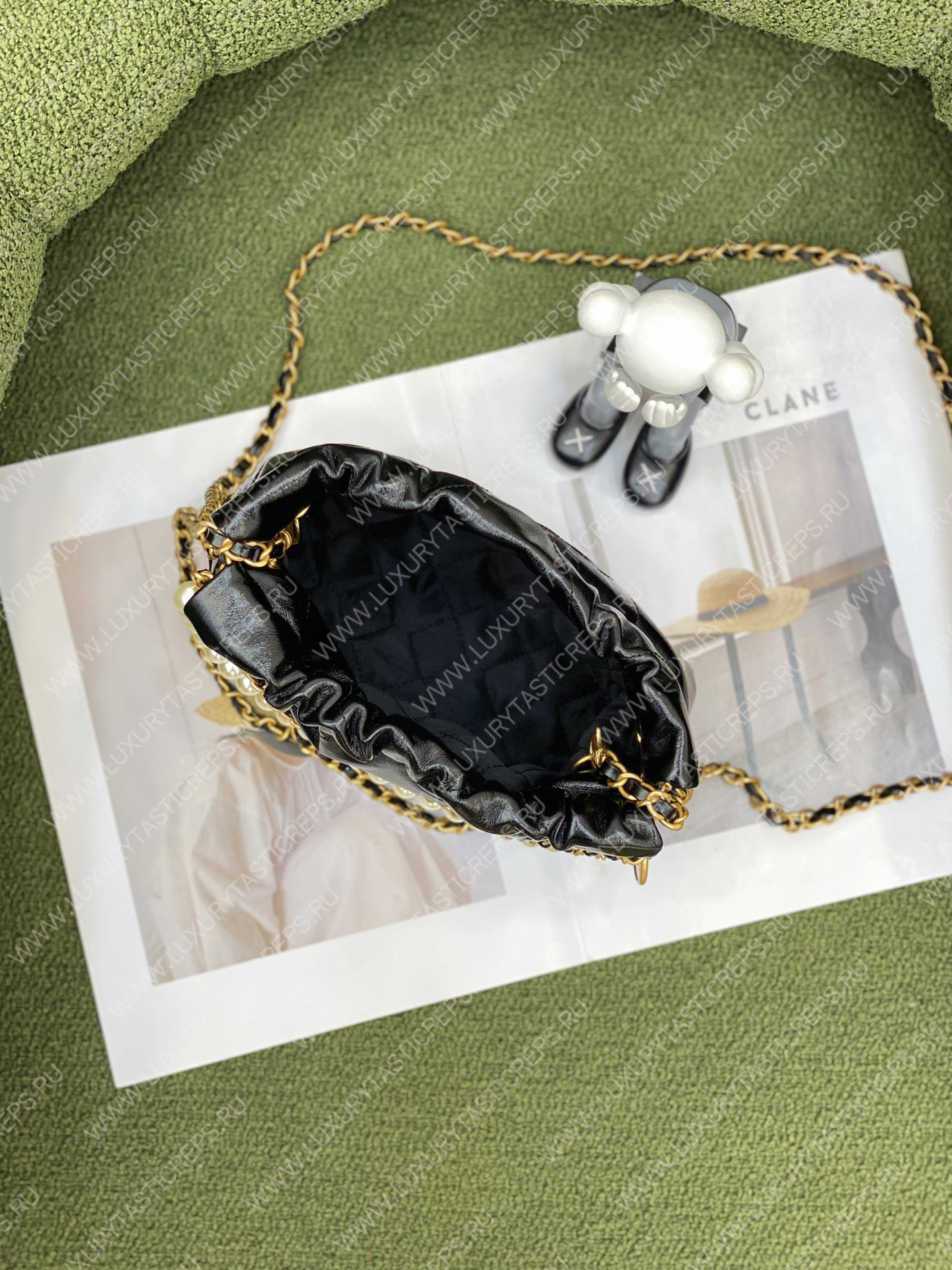Ch*el 22 handbag black as3261