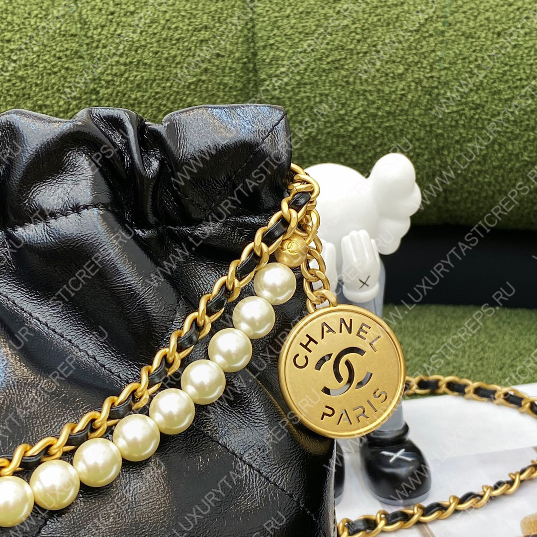 Ch*el 22 handbag black as3261