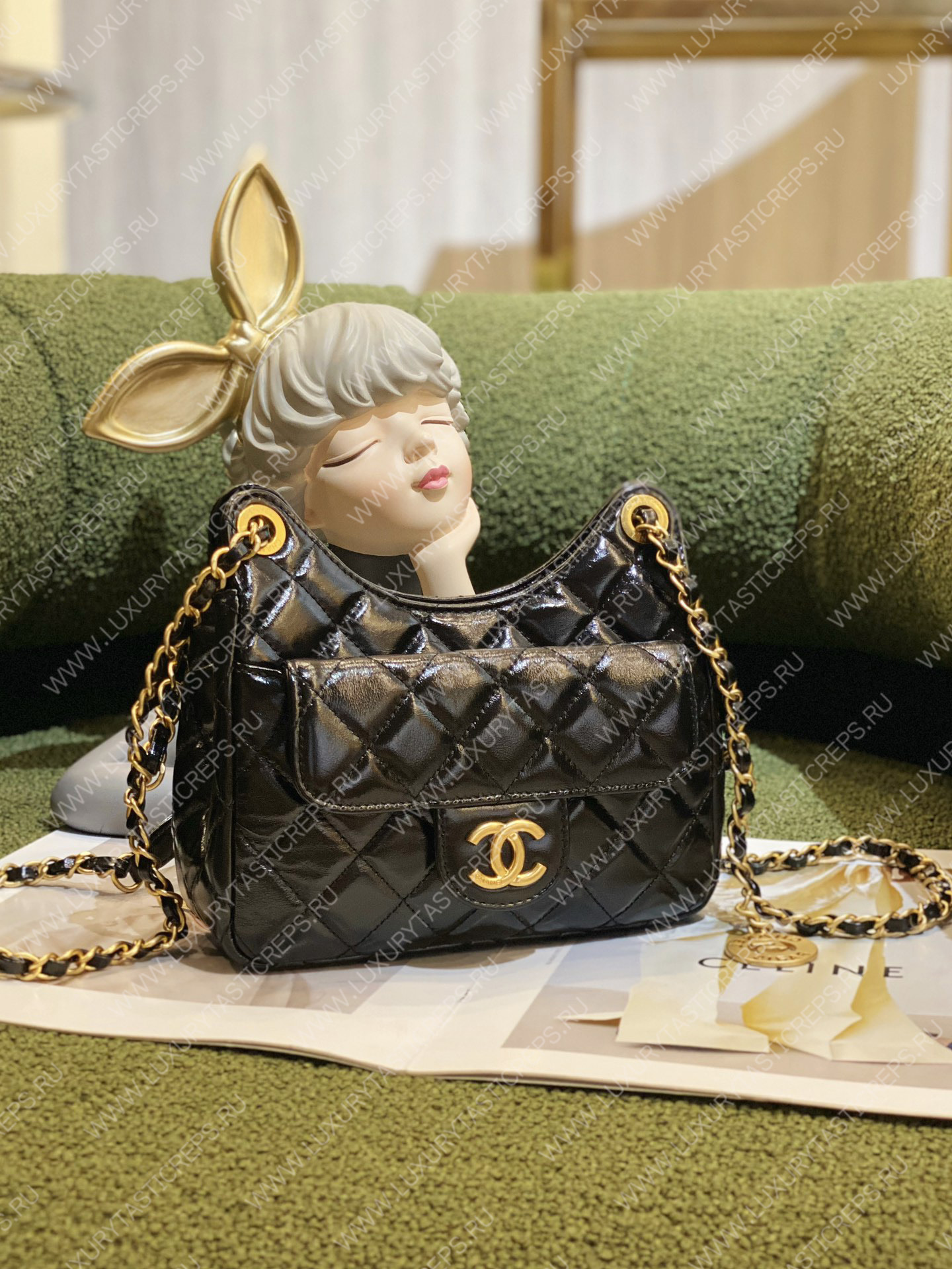 Ch*el small hobo bag black as3710