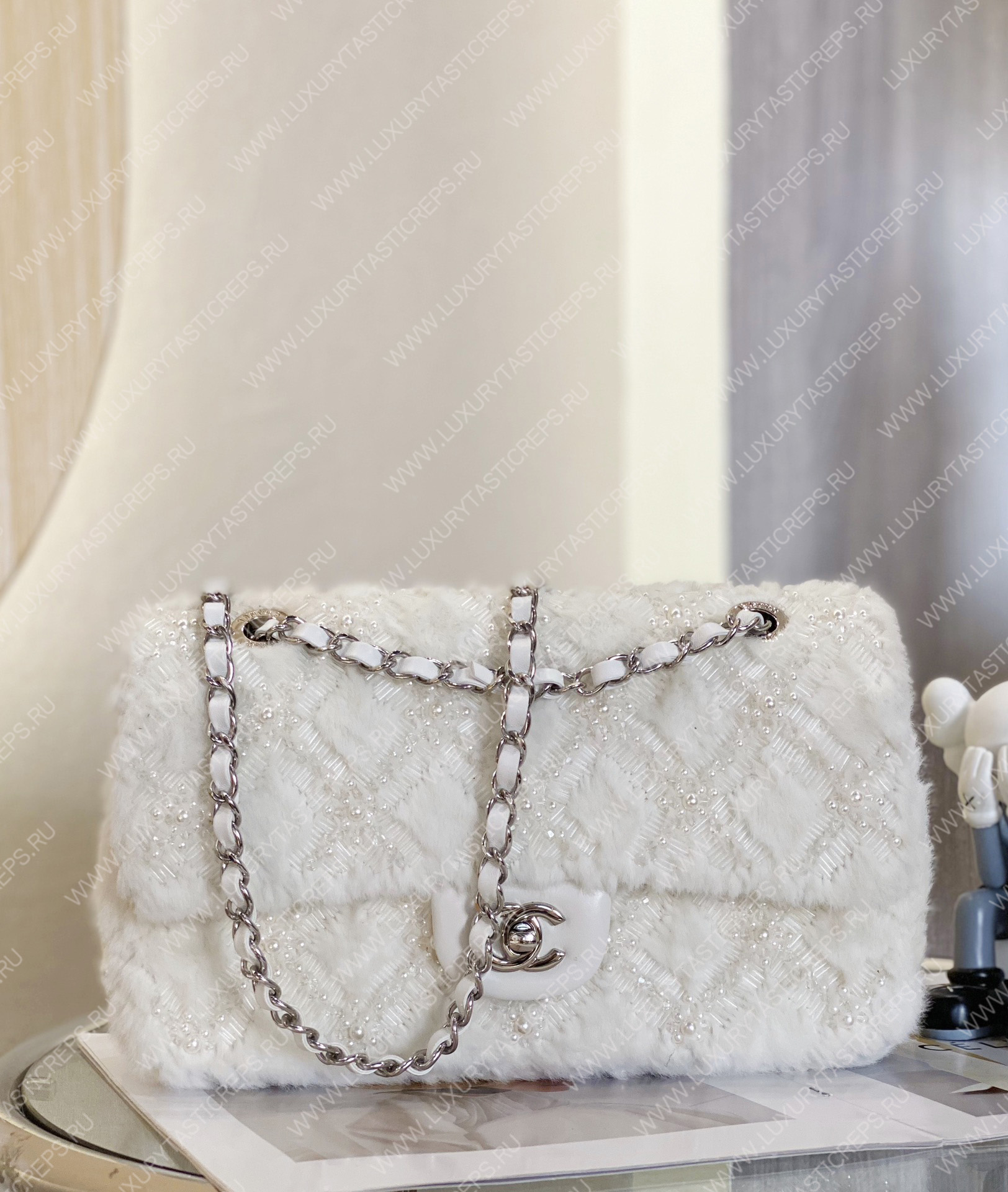 Ch*el classic pearl embellished handbag white a01112