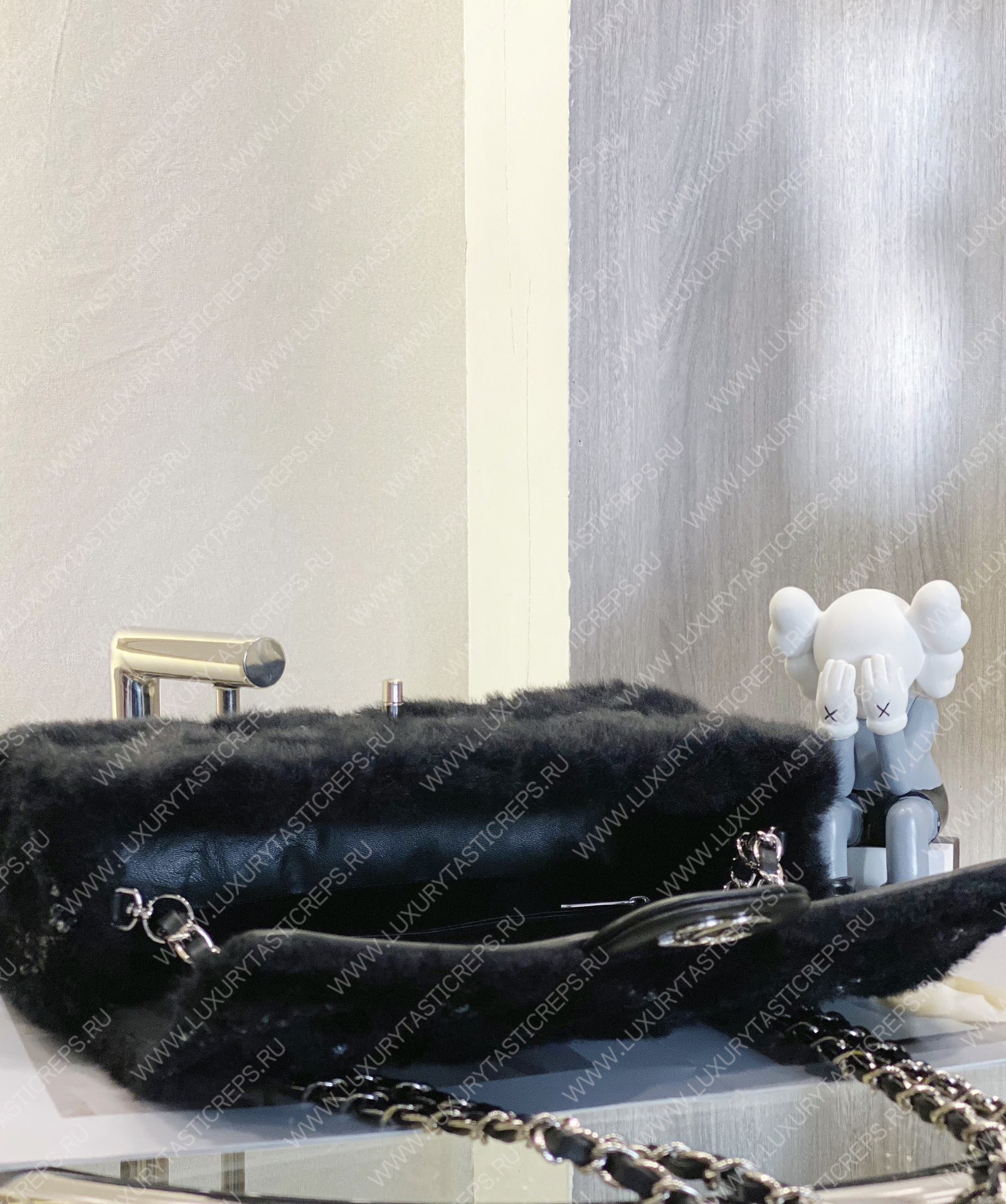 Ch*el classic pearl embellished handbag black a01112