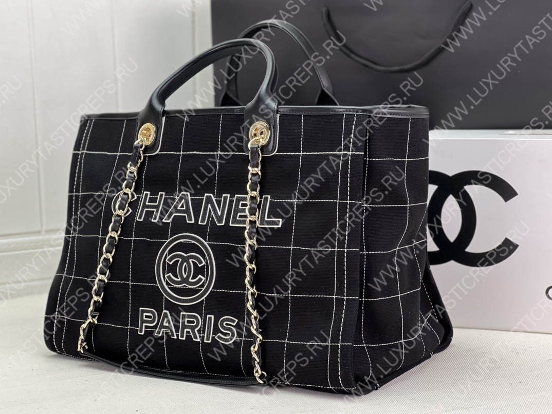 Ch*el maxi shopping bag black & white a93786