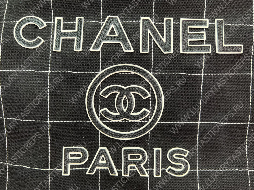 Ch*el maxi shopping bag black & white a93786