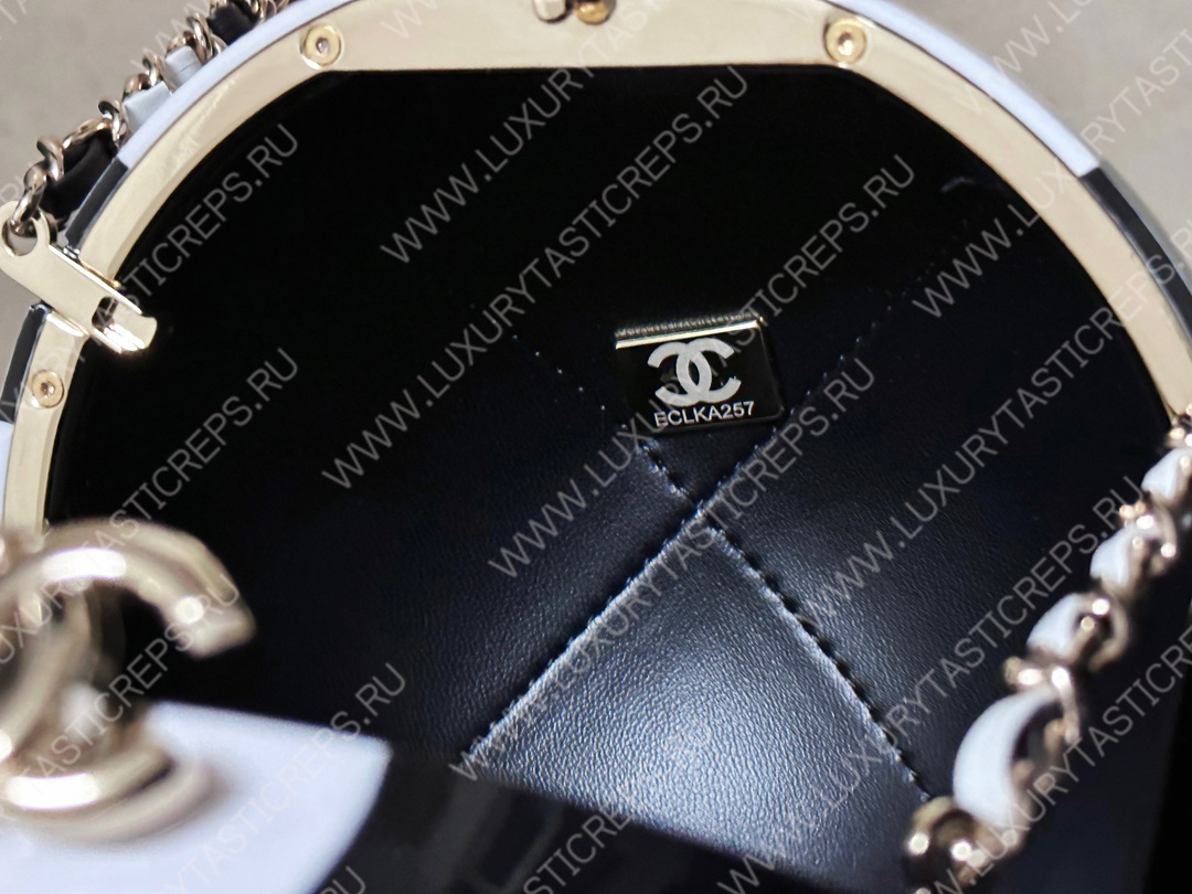 Ch*el sphere minaudiere bag black & white as3716