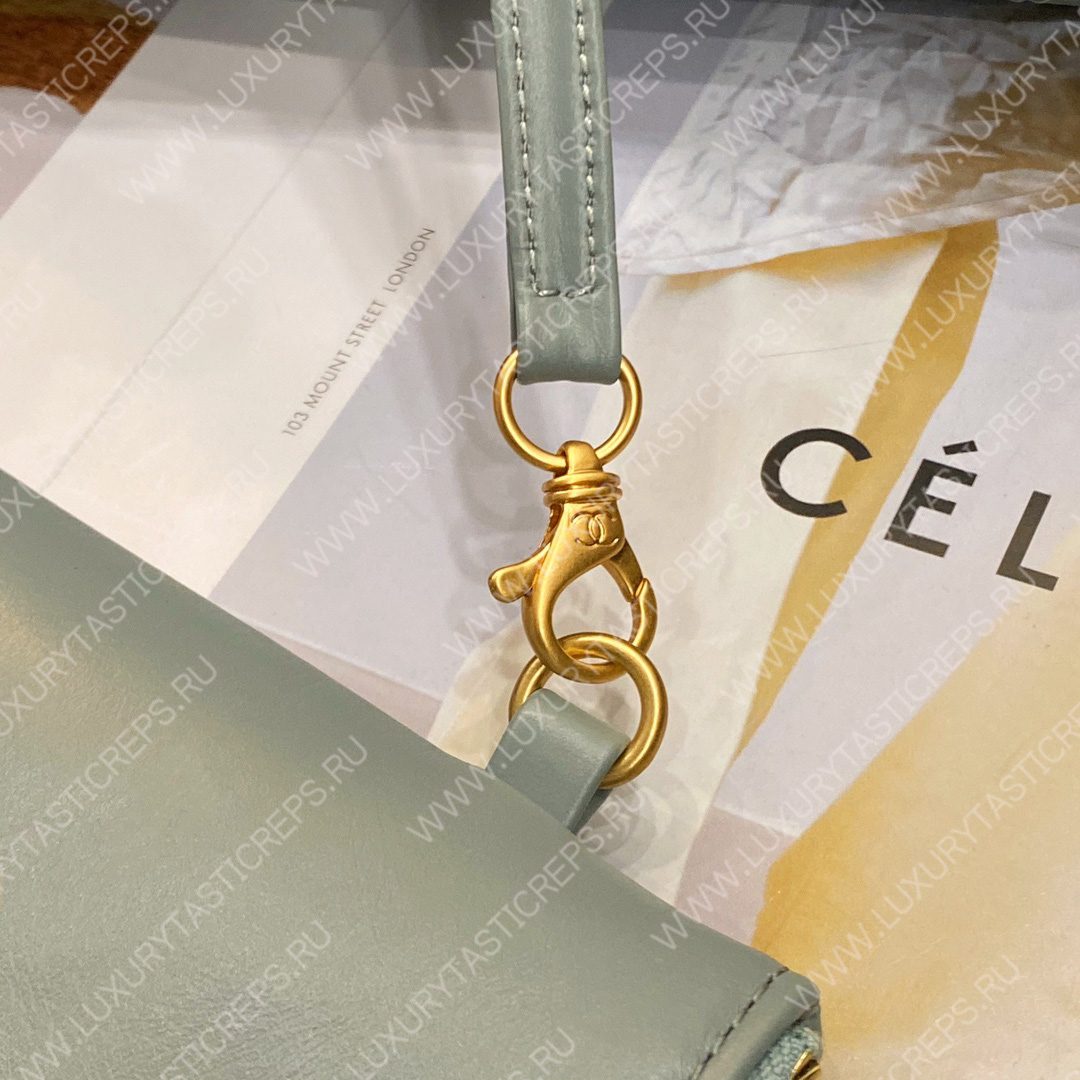 Ch*el 22 handbag light green as3261