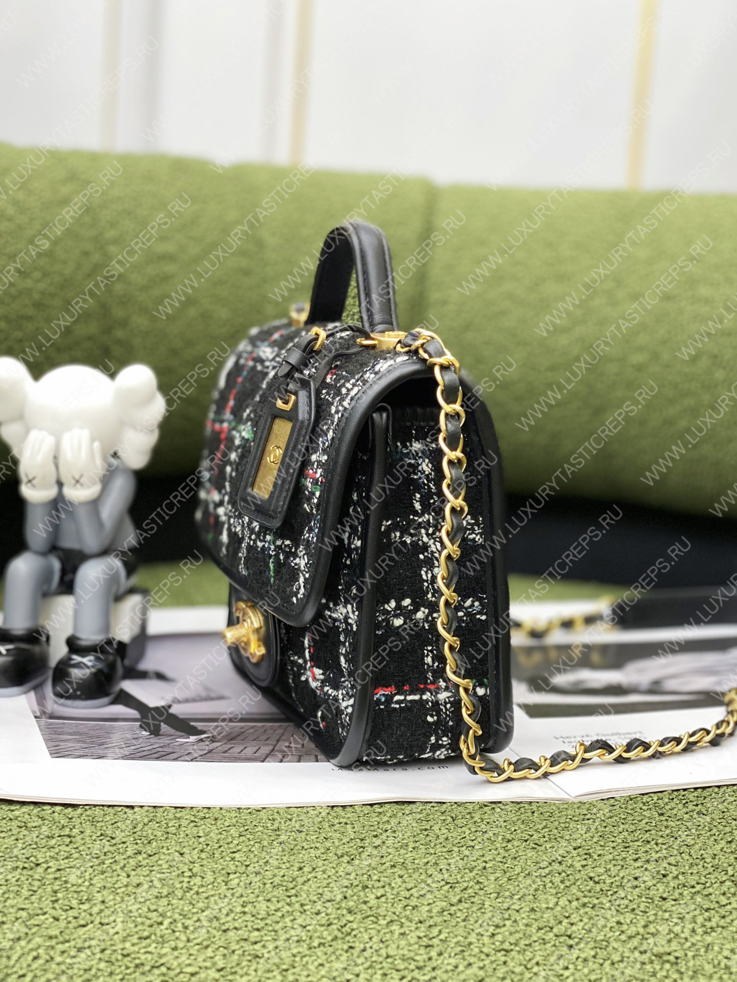 Ch*el mini flap bag with top handle  black as3653