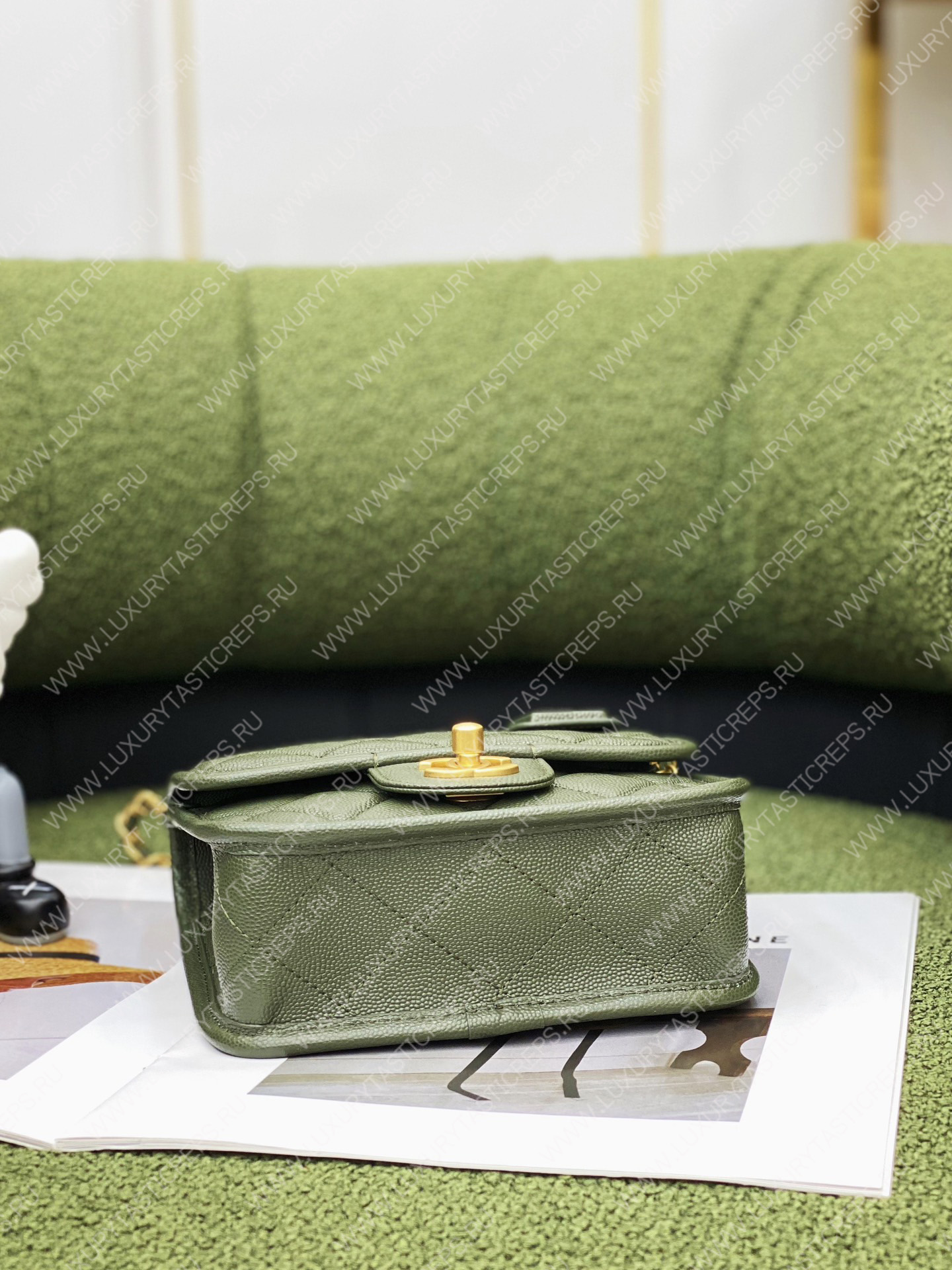 Ch*el mini flap bag with top handle green as3653