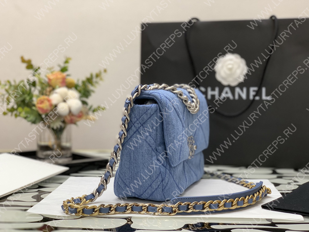 Ch*el 19 handbag blue as1160