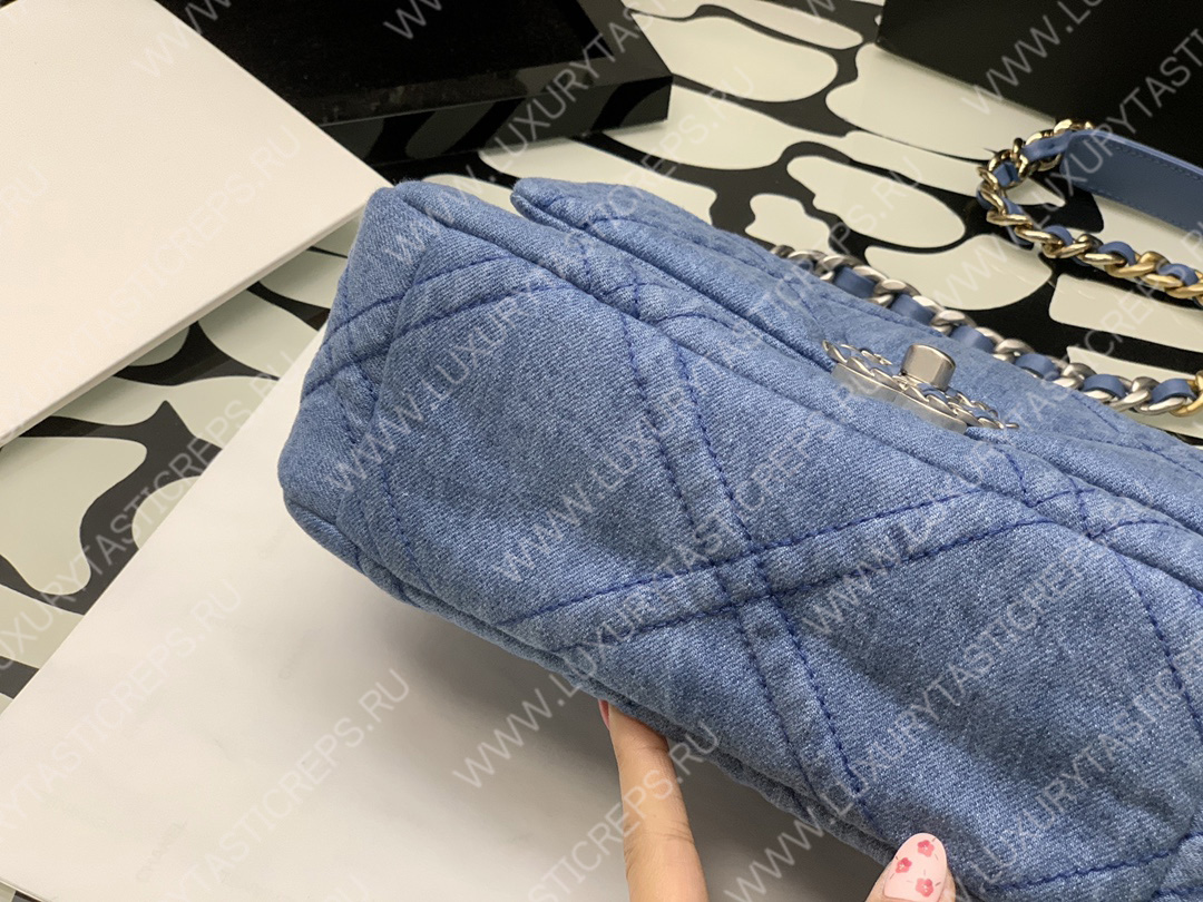 Ch*el 19 handbag blue as1160