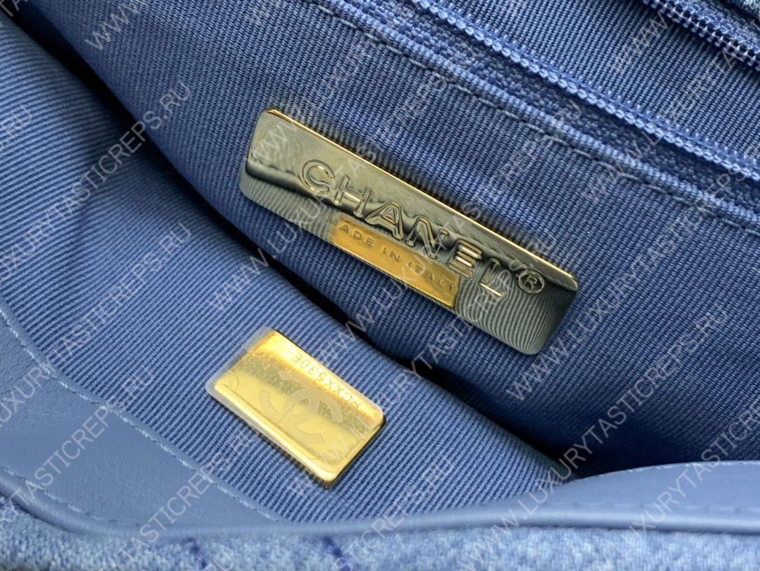 Ch*el 19 handbag blue as1160